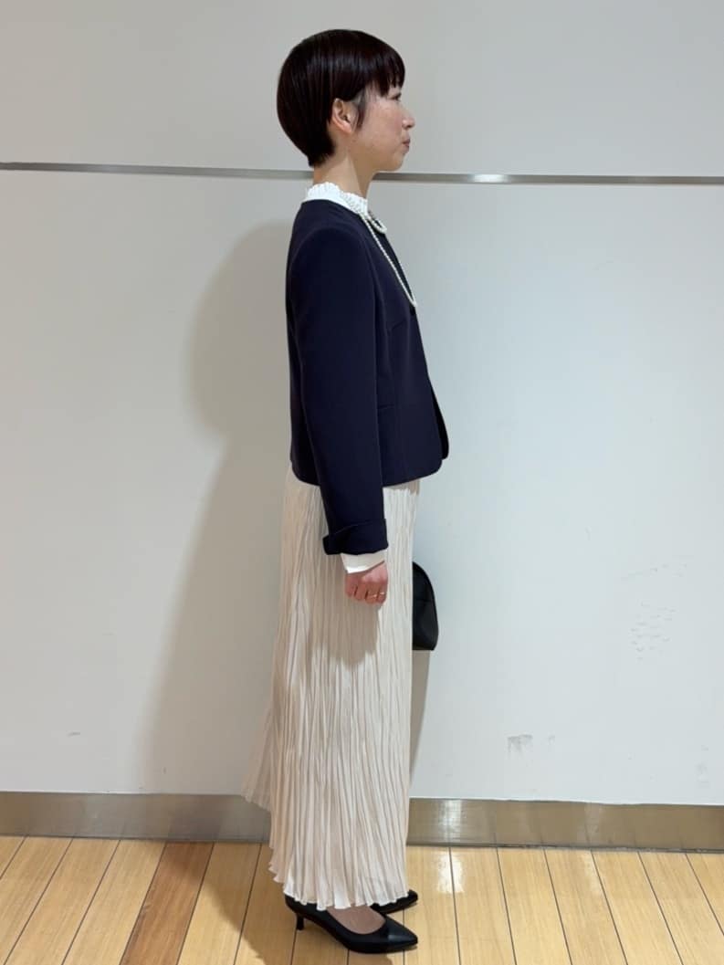あやさんの「UNTITLED｜◆【セレモニー/定番人気】ハイネックフリル ブラウス」を使ったコーディネート