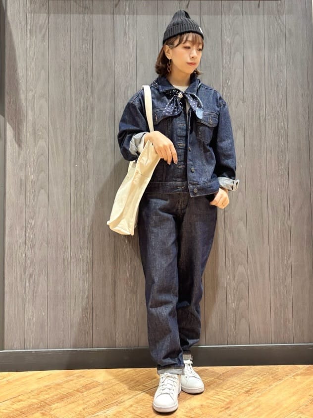 meiさんの「SHOO･LA･RUE｜【SHOO・LA・RUE DENIM】羽織るだけでこなれる　オーバーサイズデニムジャケット」を使ったコーディネート