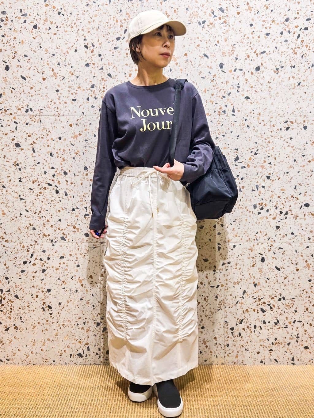 yoshimiさんの「OPAQUE.CLIP｜ロゴプリントロングTシャツ【洗濯機OK】」を使ったコーディネート