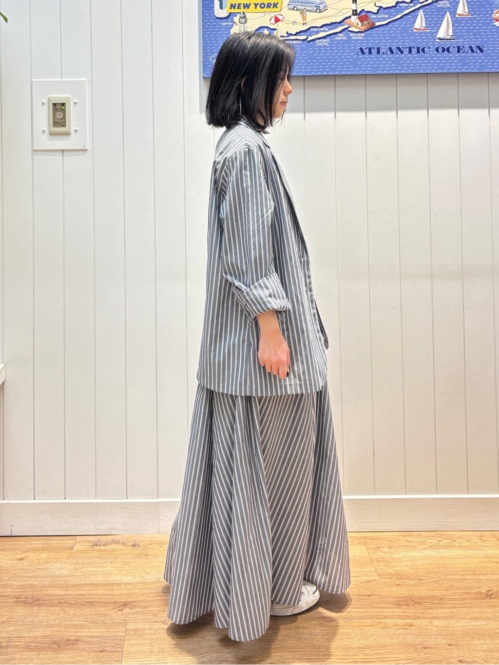 OKADAさんの「Dessin｜【セットアップ可/洗える】先染めストライプフレアスカート」を使ったコーディネート