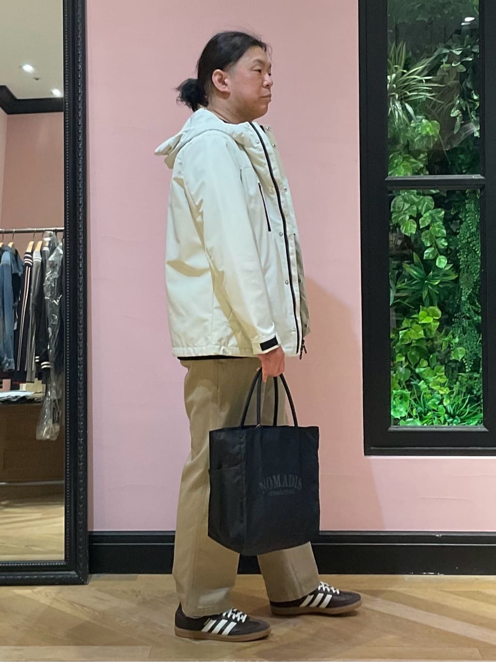 Nagaseさんの「DRESSTERIOR｜ヴィンテージ アルティメットチノパンツ」を使ったコーディネート