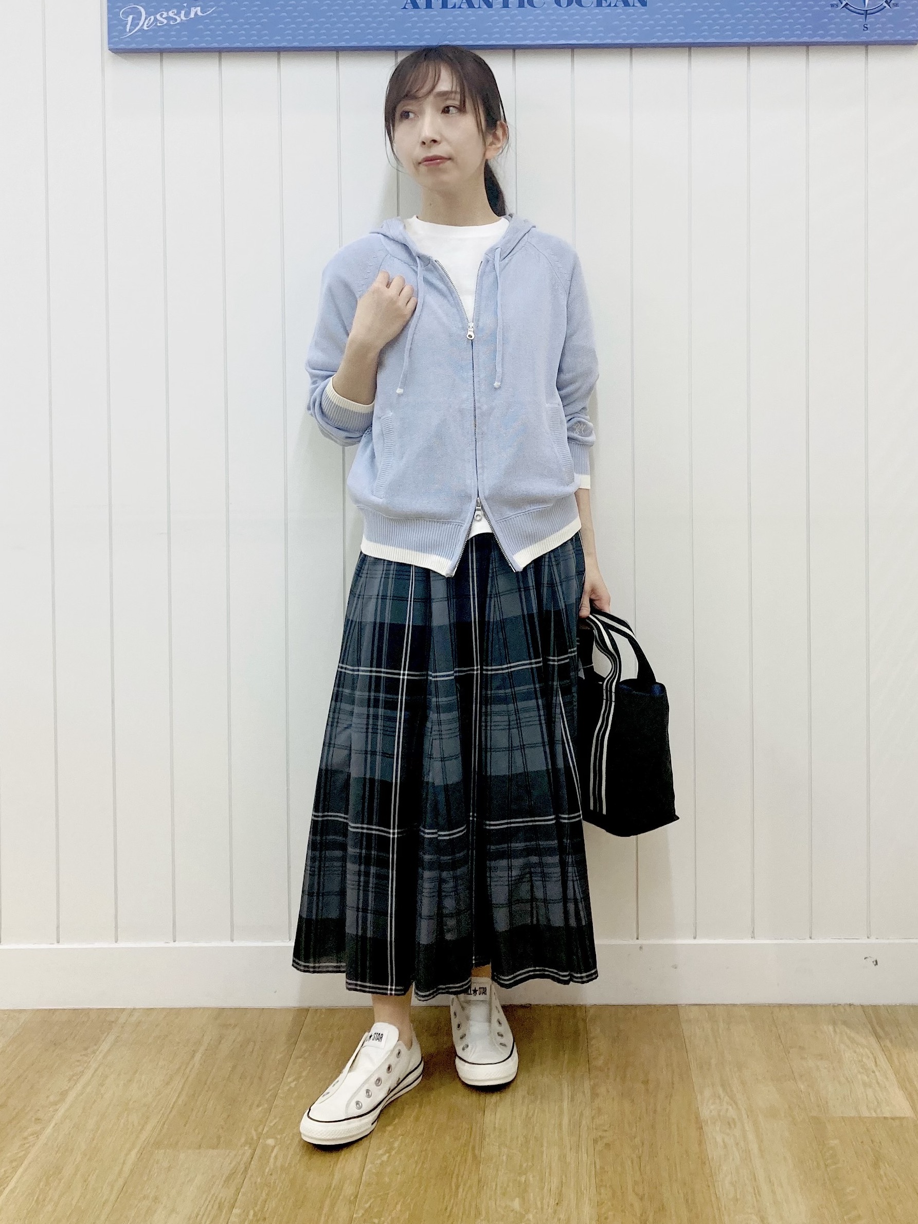 yoshiさんの「Dessin｜【洗える】リネン混フーデッドパーカー」を使ったコーディネート