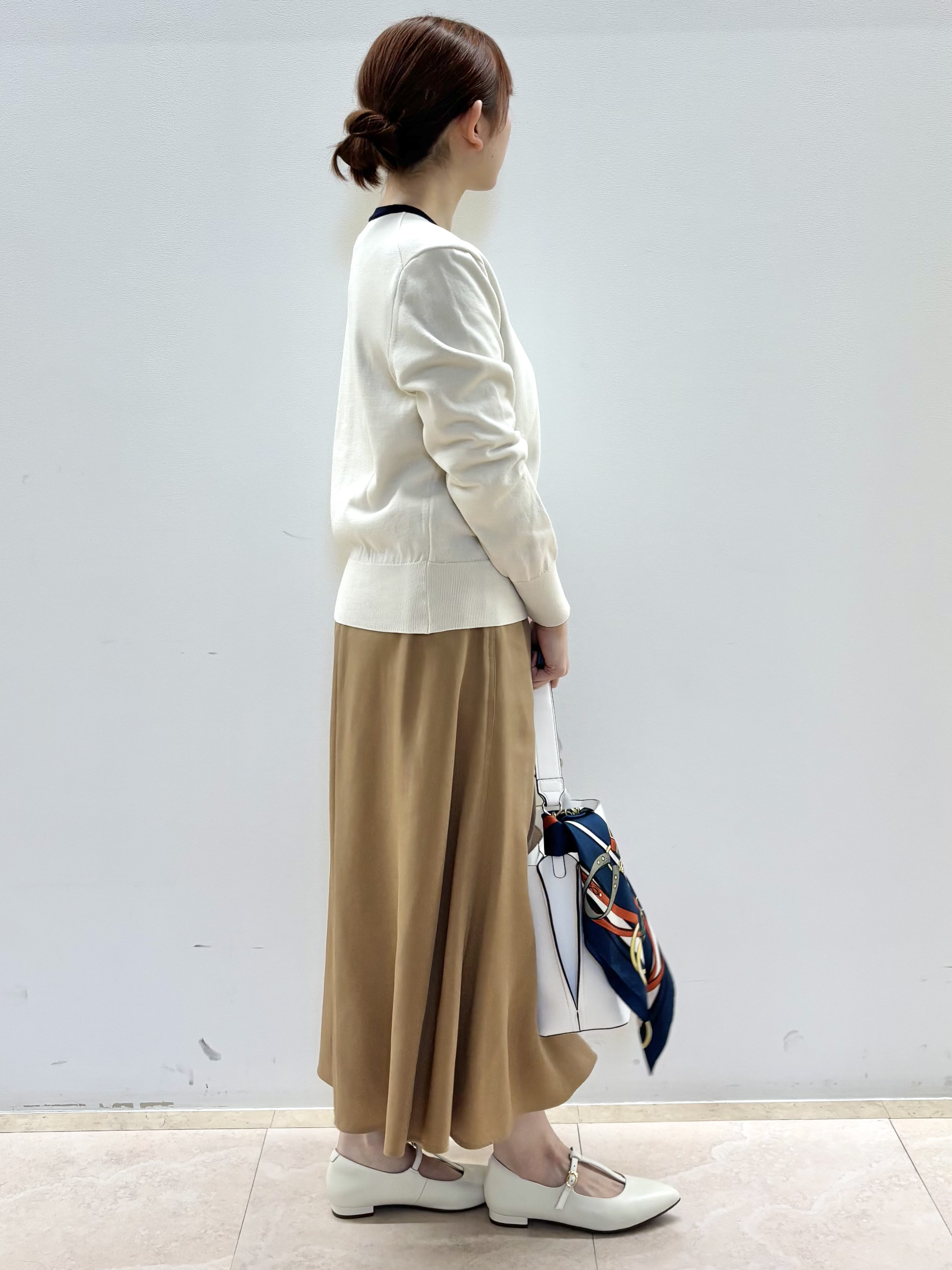 Satoさんの「Reflect｜【アンサンブル可】バイカラーカーディガン」を使ったコーディネート