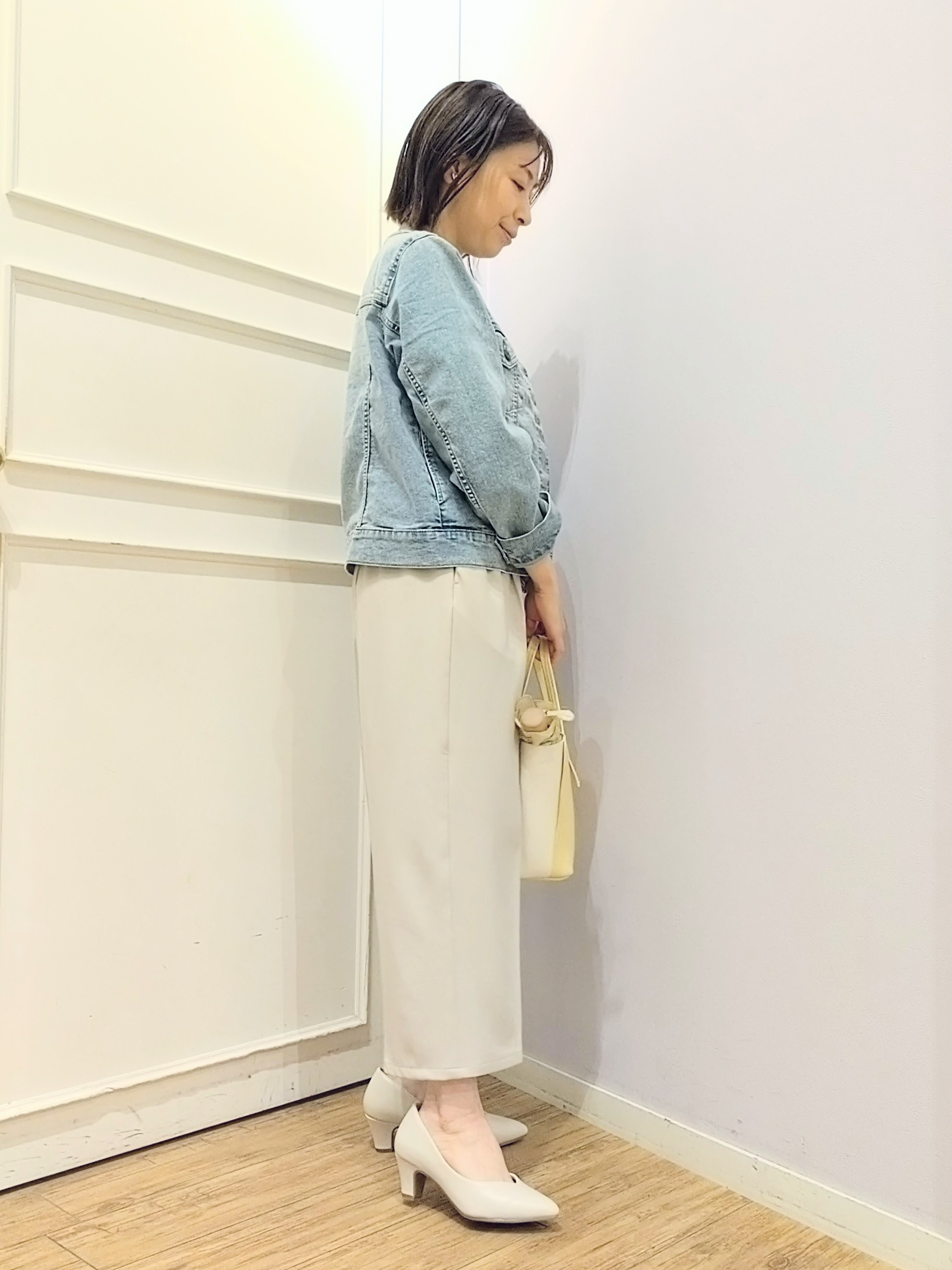 miomioさんの「SHOO･LA･RUE｜【S-LL/二の腕カバー】品よく隠せる ドット刺繍5分袖ニット」を使ったコーディネート