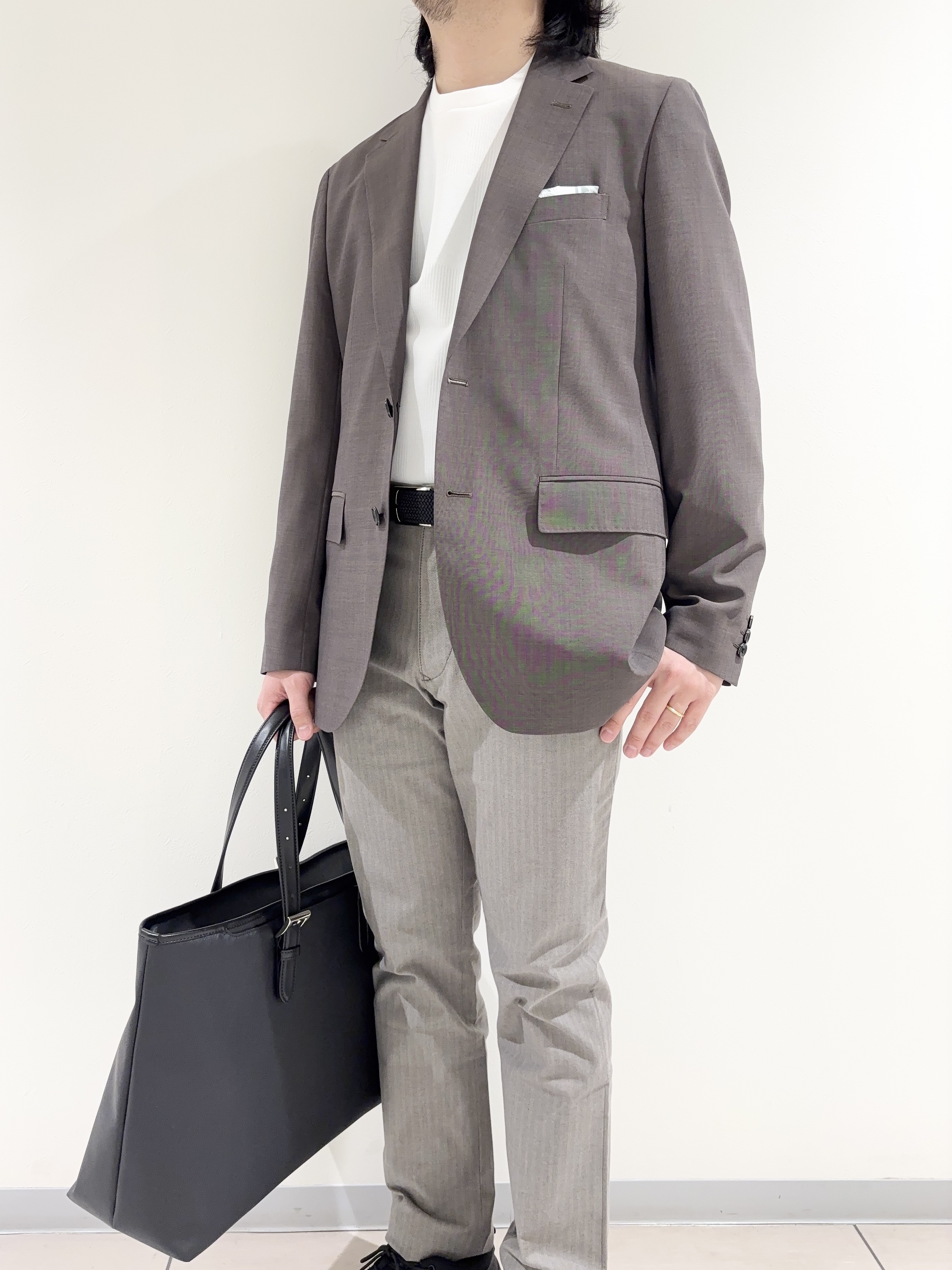 及川さんの「TAKEO KIKUCHI｜【BOWLER HAT LABEL】トロピカルシャンブレージャケット」を使ったコーディネート
