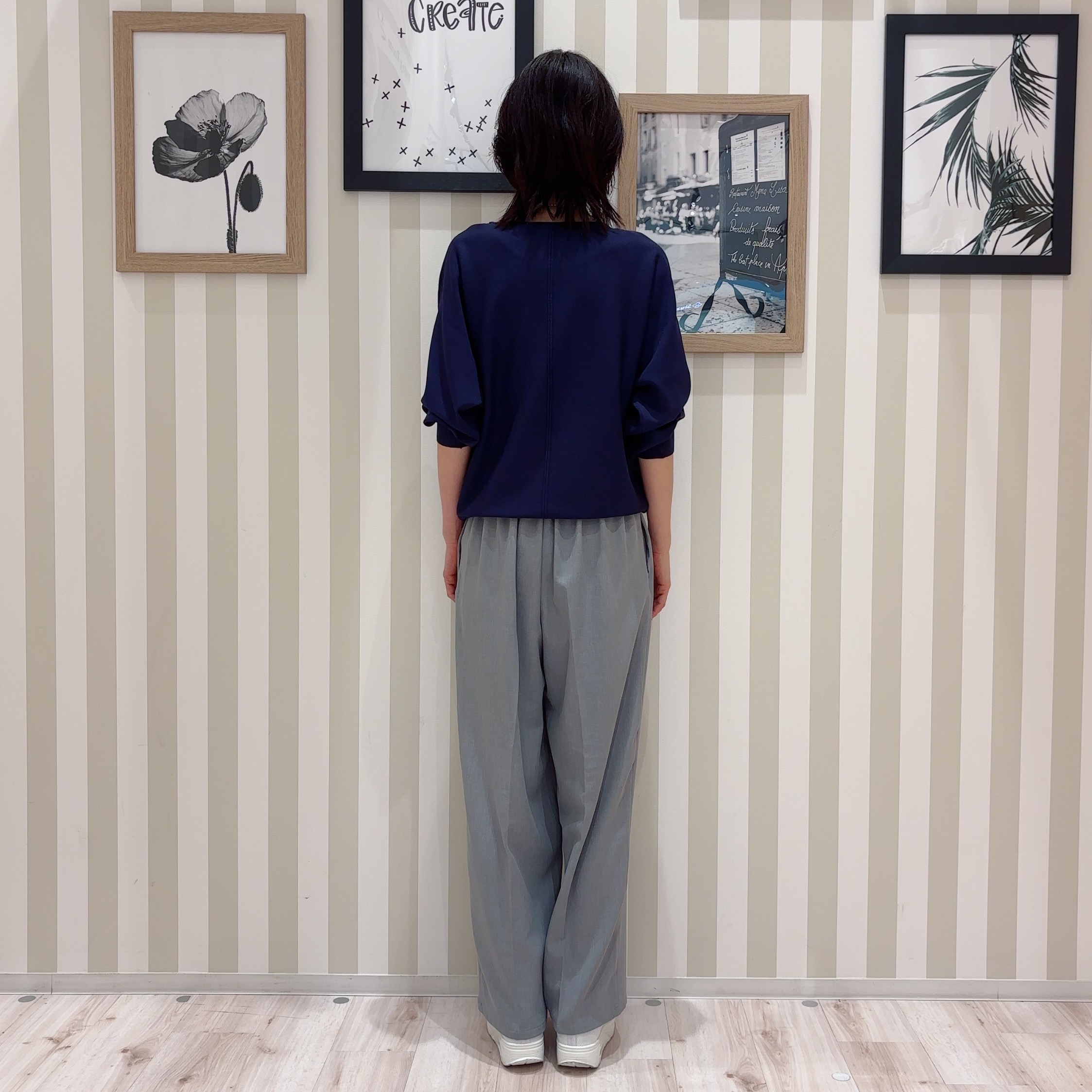 たまごがにさんの「SHOO･LA･RUE｜【高レビュー/着丈選べる/S-LL/洗濯機可】楽ちん&times;きれい見え ストレッチワイドパンツ」を使ったコーディネート