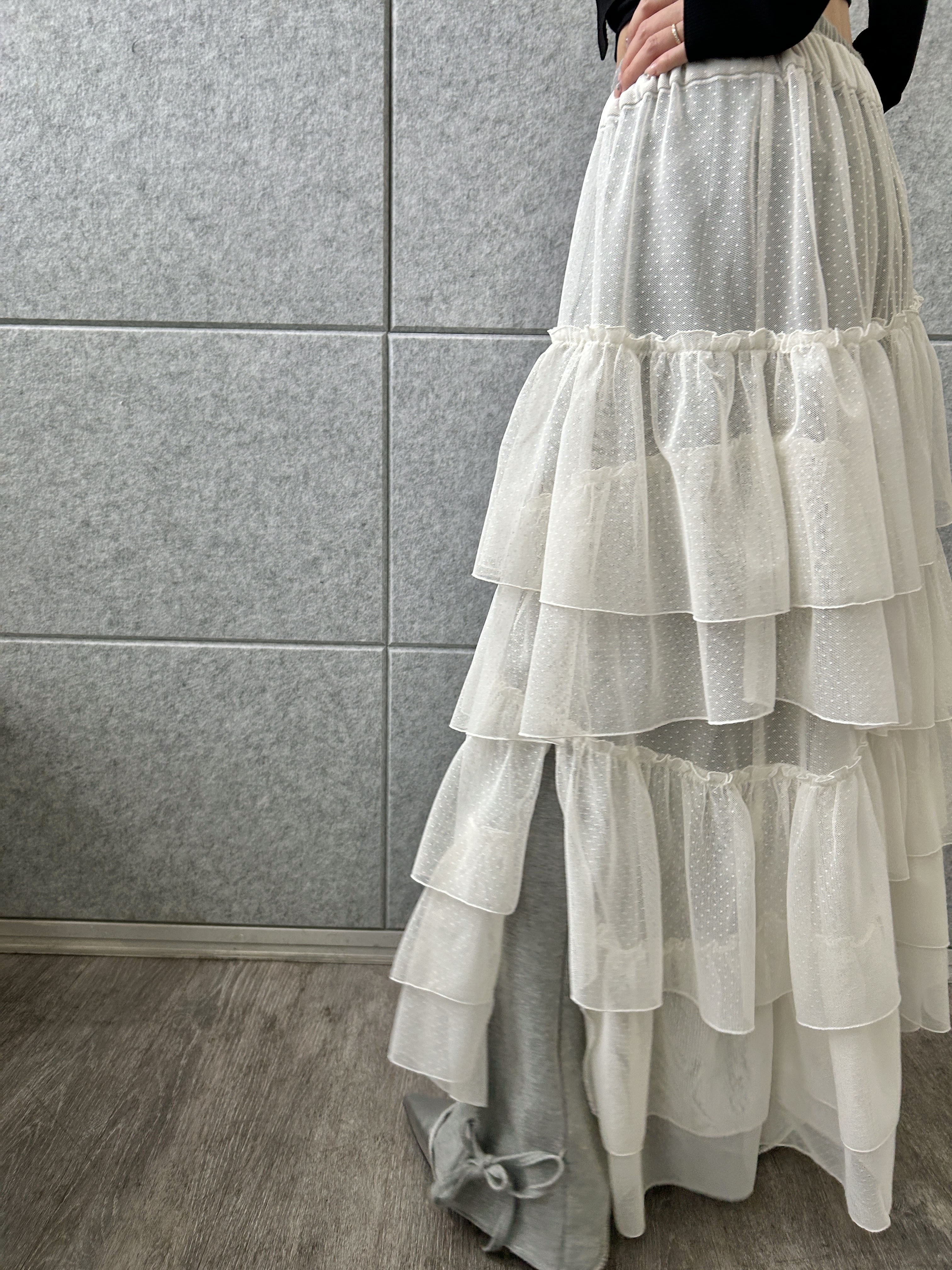 harunaさんの「CODE A｜M dramatic dot tulle skirt」を使ったコーディネート