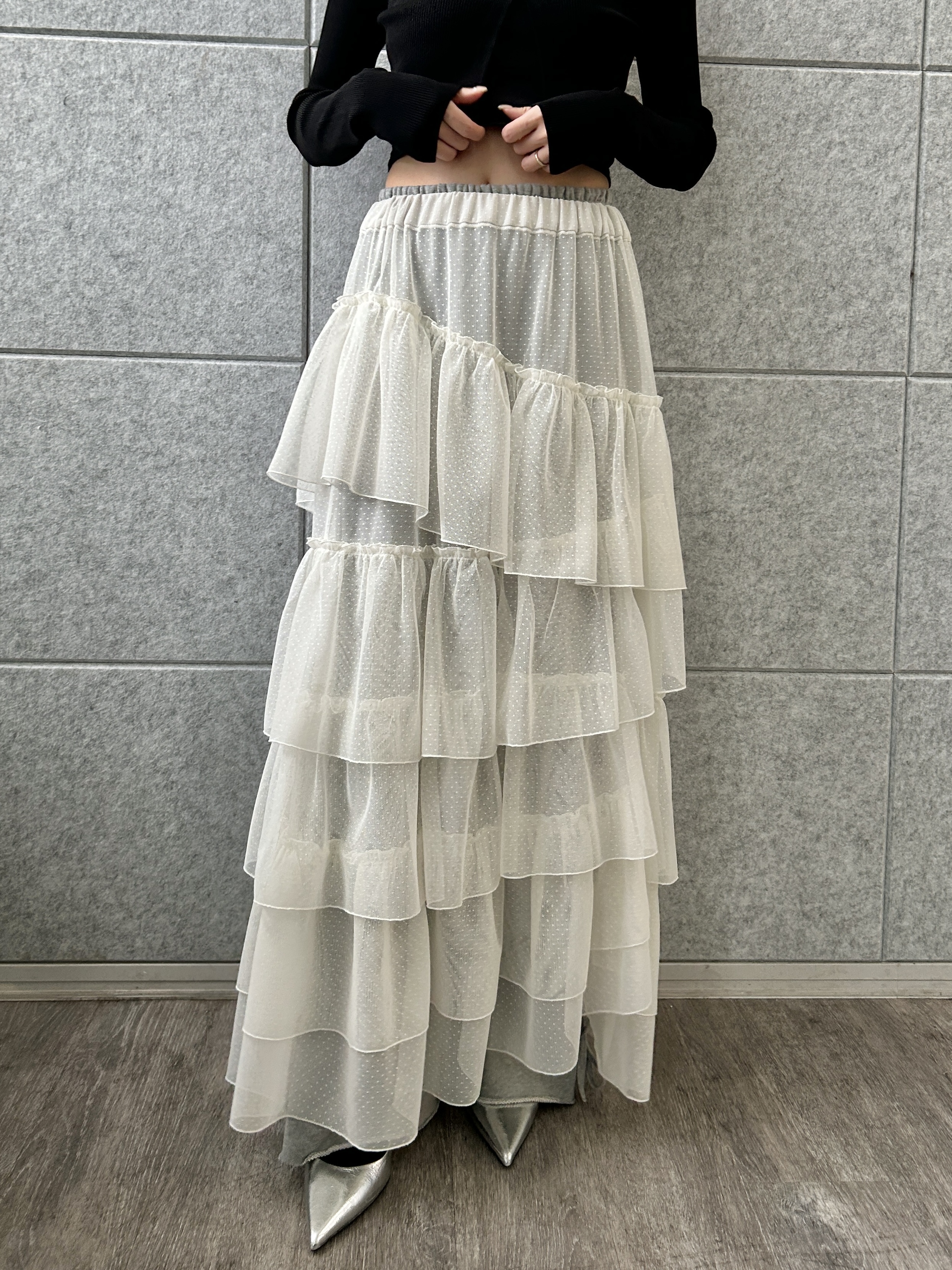 harunaさんの「CODE A｜M dramatic dot tulle skirt」を使ったコーディネート