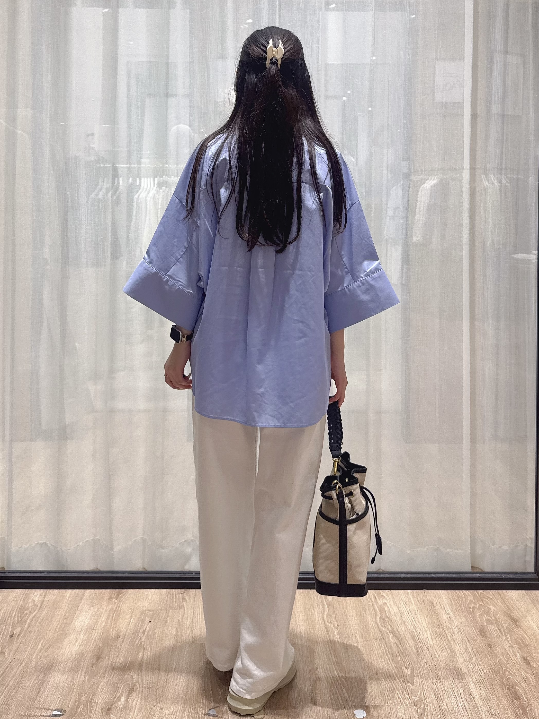 ぞうげさんの「OPAQUE.CLIP｜【接触冷感】ハーフスリーブシャツ《洗濯機OK／防シワ加工》」を使ったコーディネート