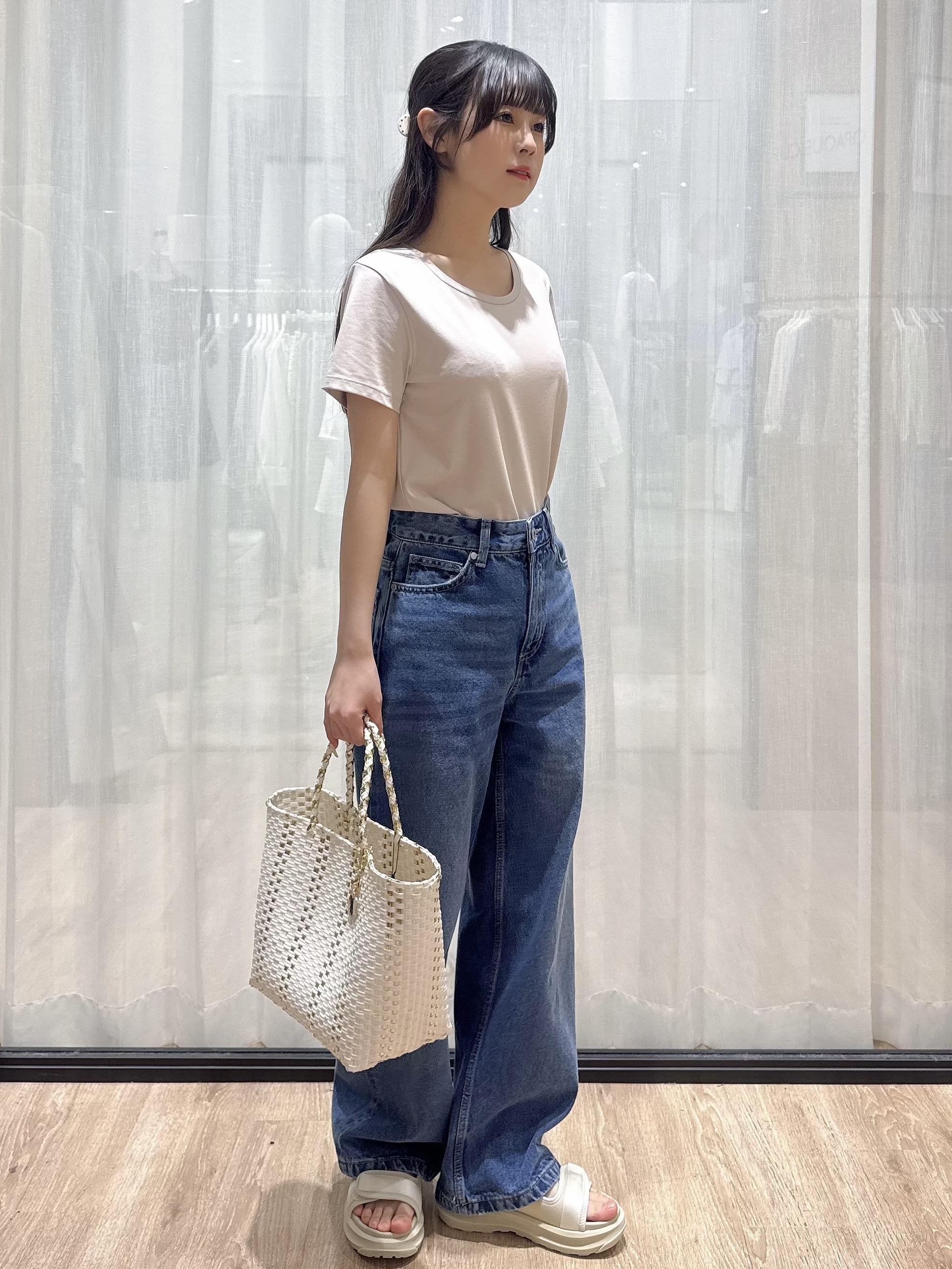 ぞうげさんの「OPAQUE.CLIP｜【UVケア／接触冷感／吸水速乾】薄手なのに透けにくい！ベーシックTシャツ《洗濯機OK／S～3L／6c」を使ったコーディネート