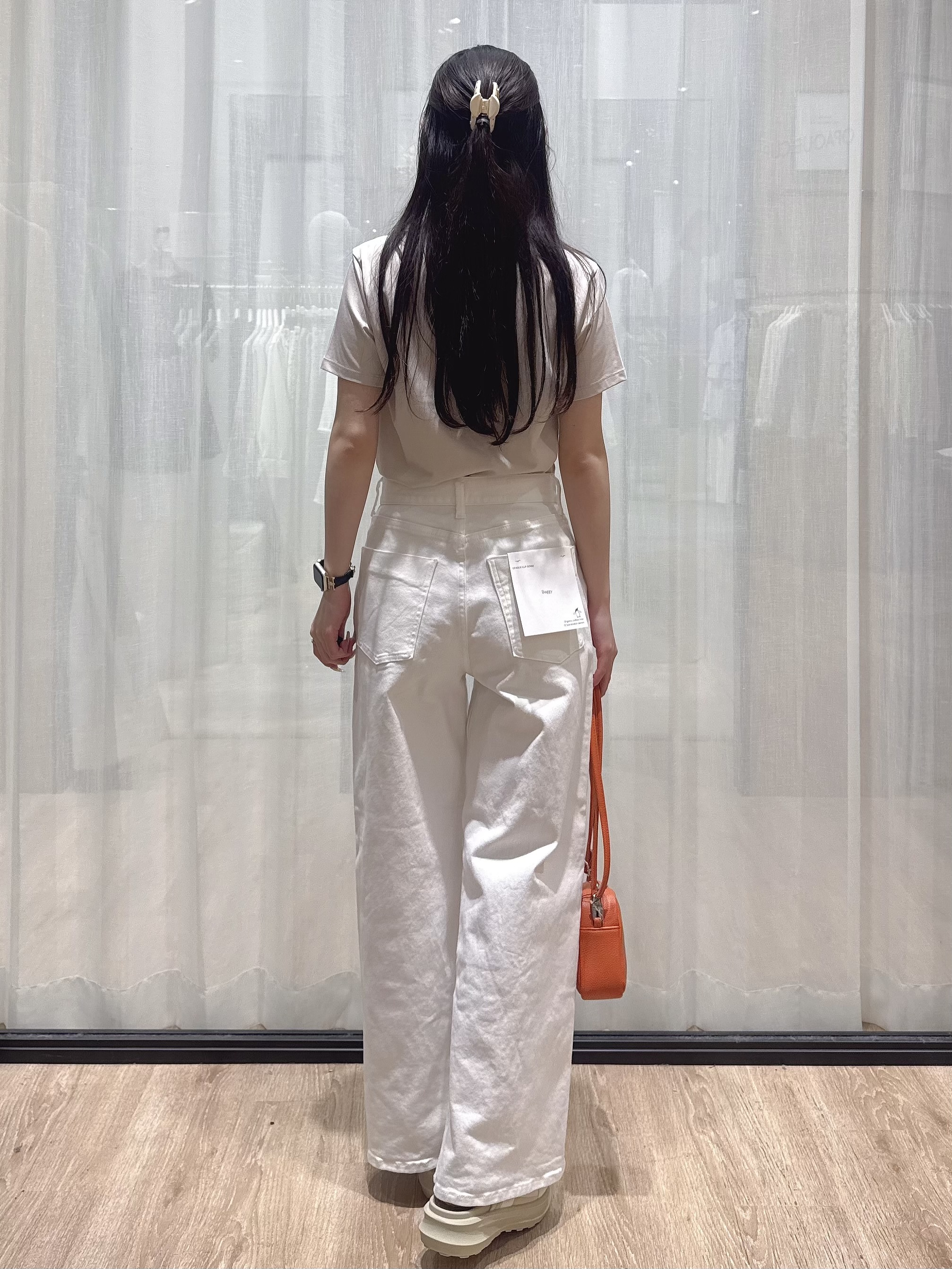 ぞうげさんの「OPAQUE.CLIP｜【UVケア／接触冷感／吸水速乾】薄手なのに透けにくい！ベーシックTシャツ《洗濯機OK／S～3L／6c」を使ったコーディネート