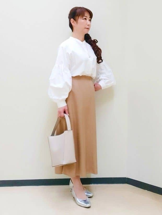 花さんの「Reflect｜【レイヤードにおすすめ◎】バンドカラーボリュームスリーブシャツ」を使ったコーディネート