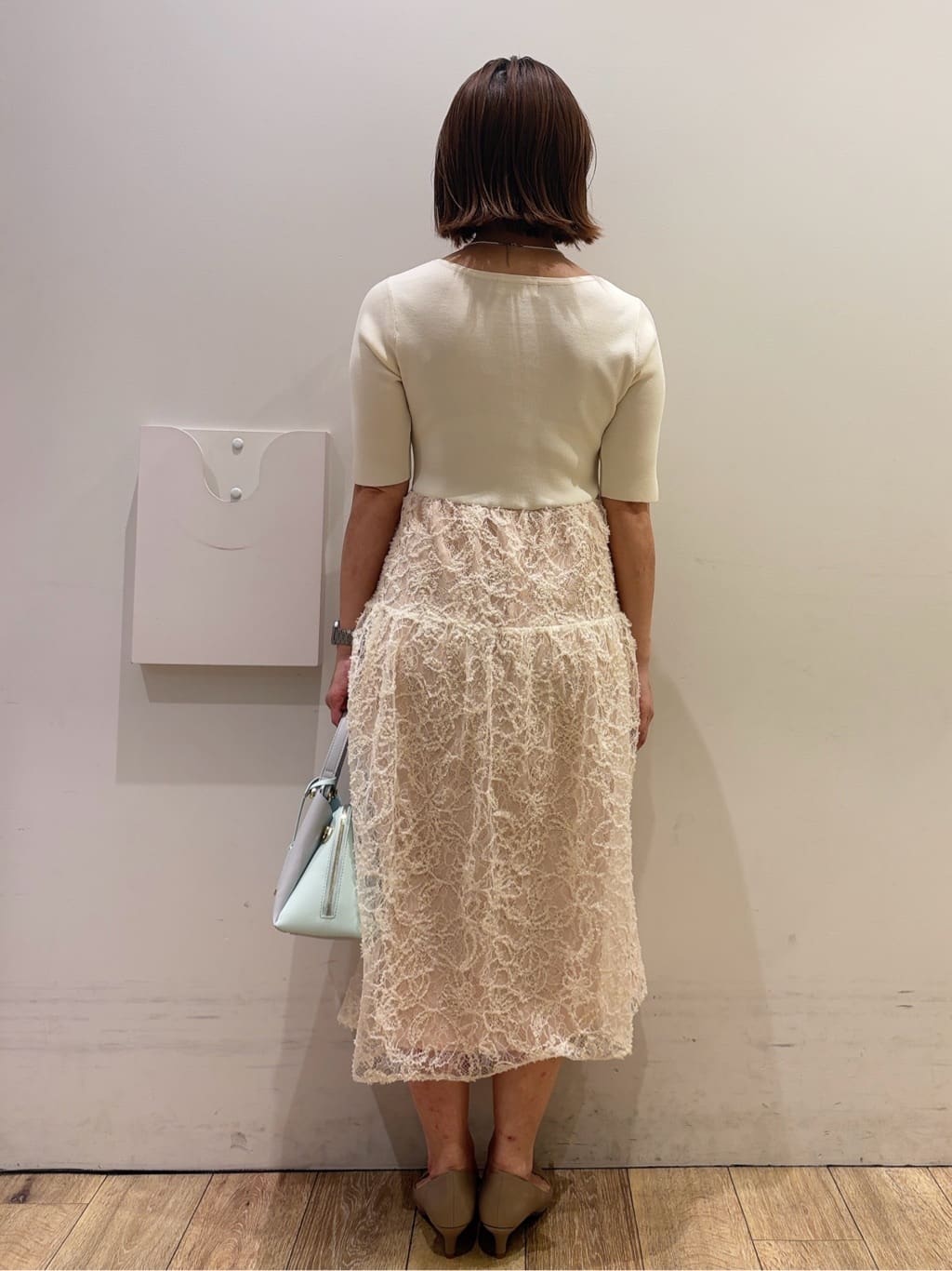 YUKOさんの「index｜《ツインセット》カーディガン&times;ニットドッキングワンピース【洗濯機OK】」を使ったコーディネート