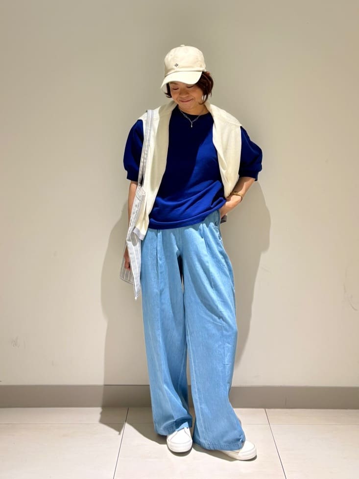 Haruさんの「Dessin｜【360度可愛い】バックヘンリーカットソー5分袖」を使ったコーディネート