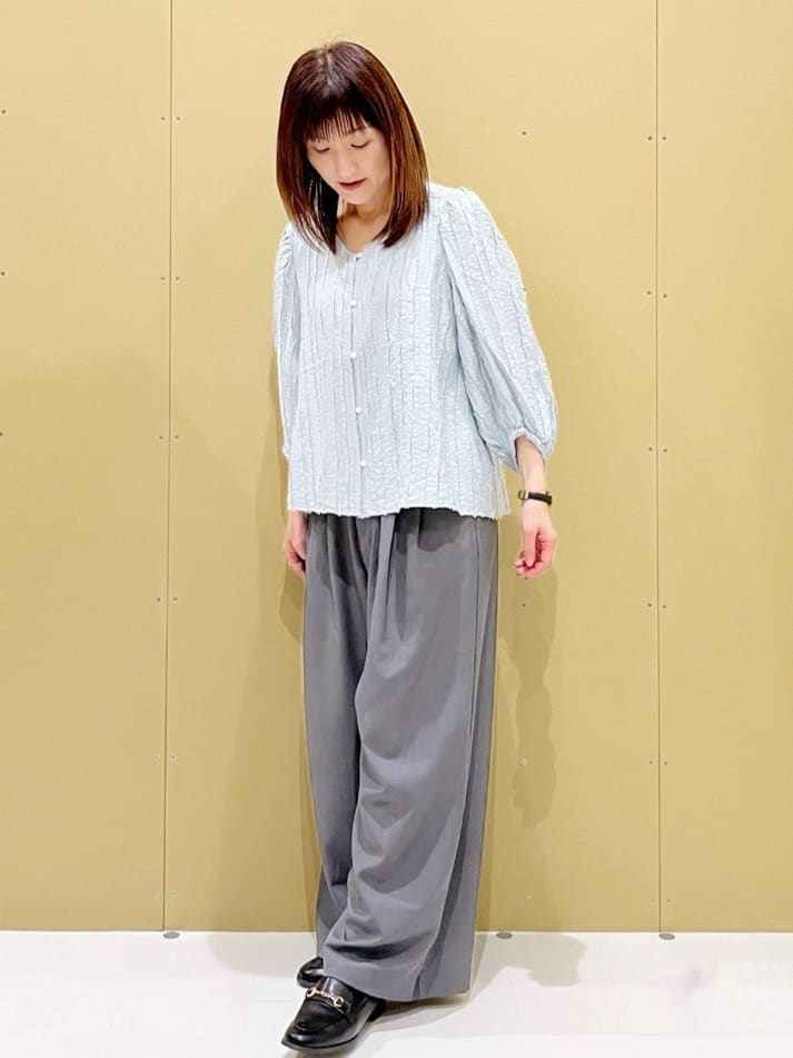 yukariさんの「OPAQUE.CLIP｜フリンジジャカードブラウス【洗濯機OK】」を使ったコーディネート