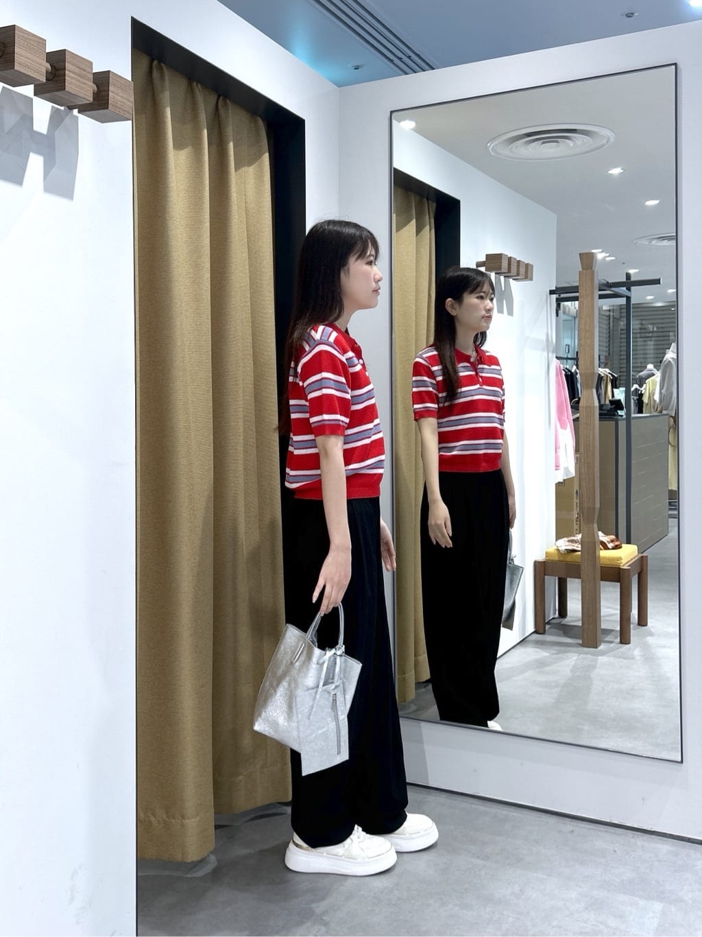 Renoさんの「INDIVI｜ジャカードポロニット」を使ったコーディネート