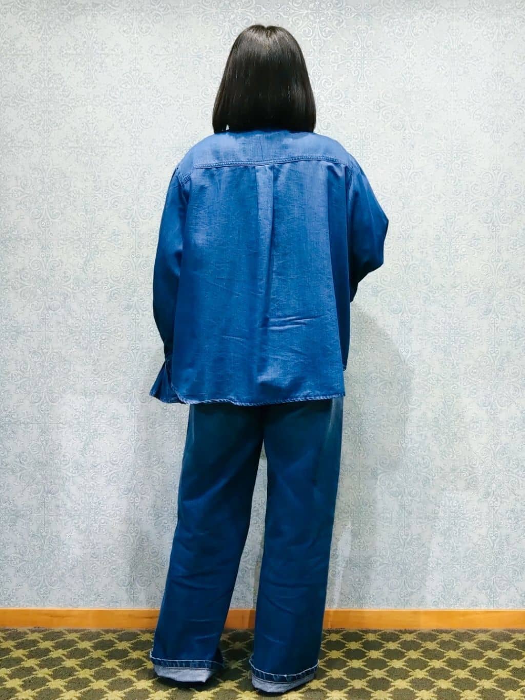 みいさんの「index｜ワイドストレートデニムパンツ【洗濯機OK】《S～LL》」を使ったコーディネート