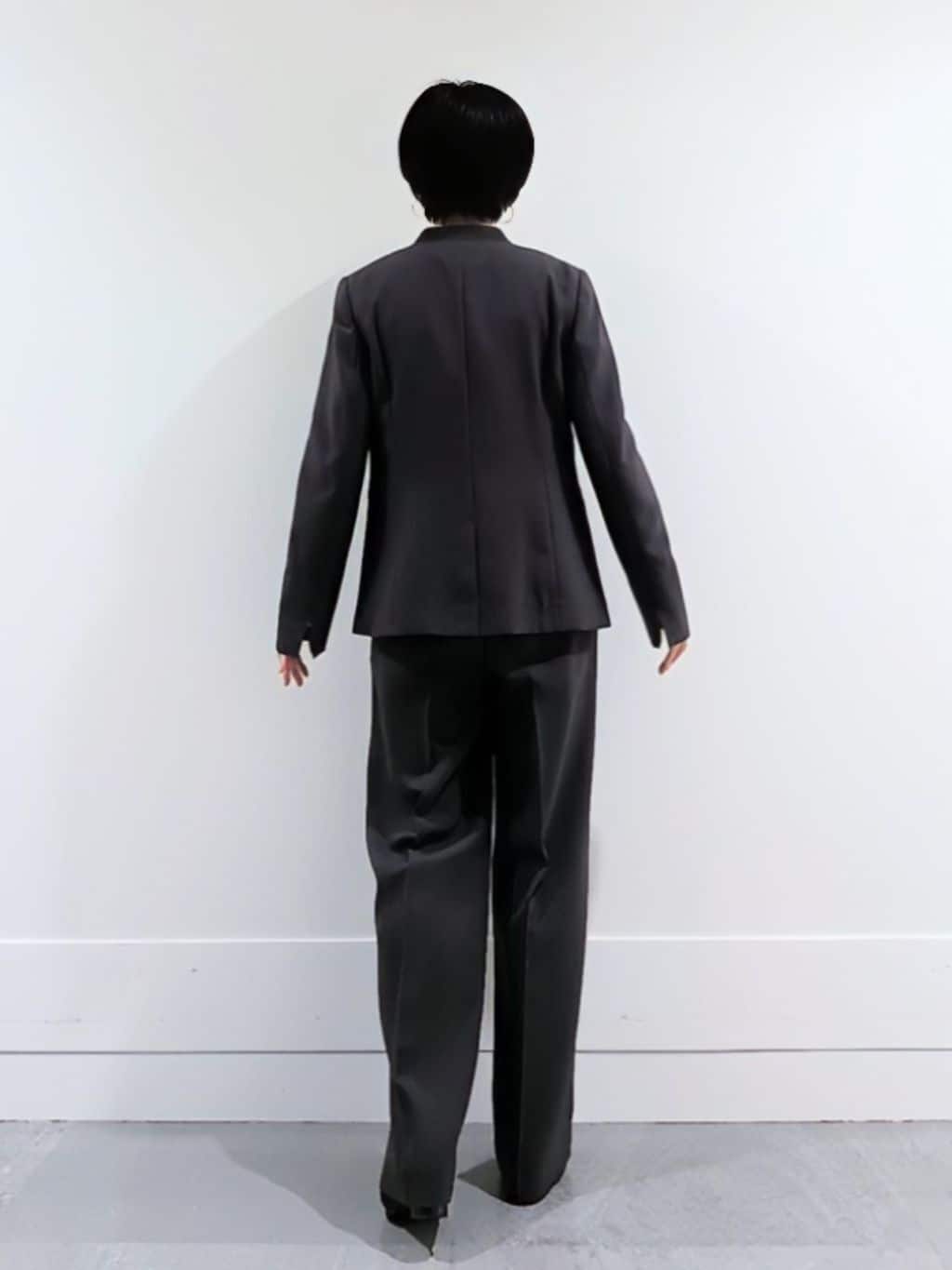 ミズタさんの「UNTITLED｜【セットアップ可/UV/接触冷感】エアリーノーカラージャケット」を使ったコーディネート