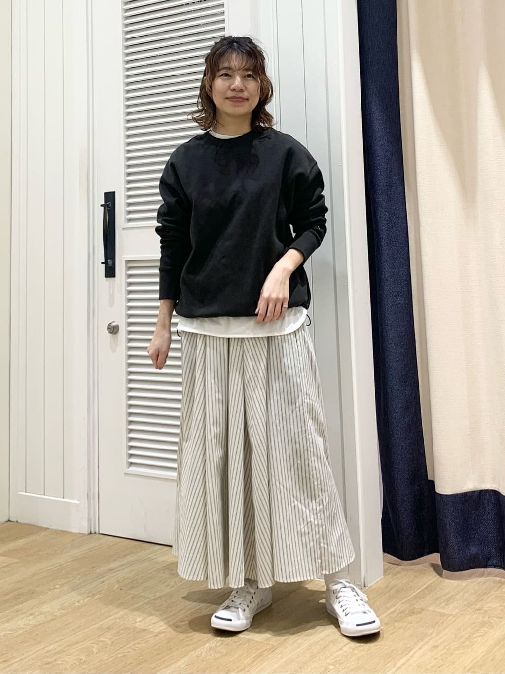 IMARIさんの「Dessin｜【前後2WAY/洗える】ドロストリブカットソー」を使ったコーディネート