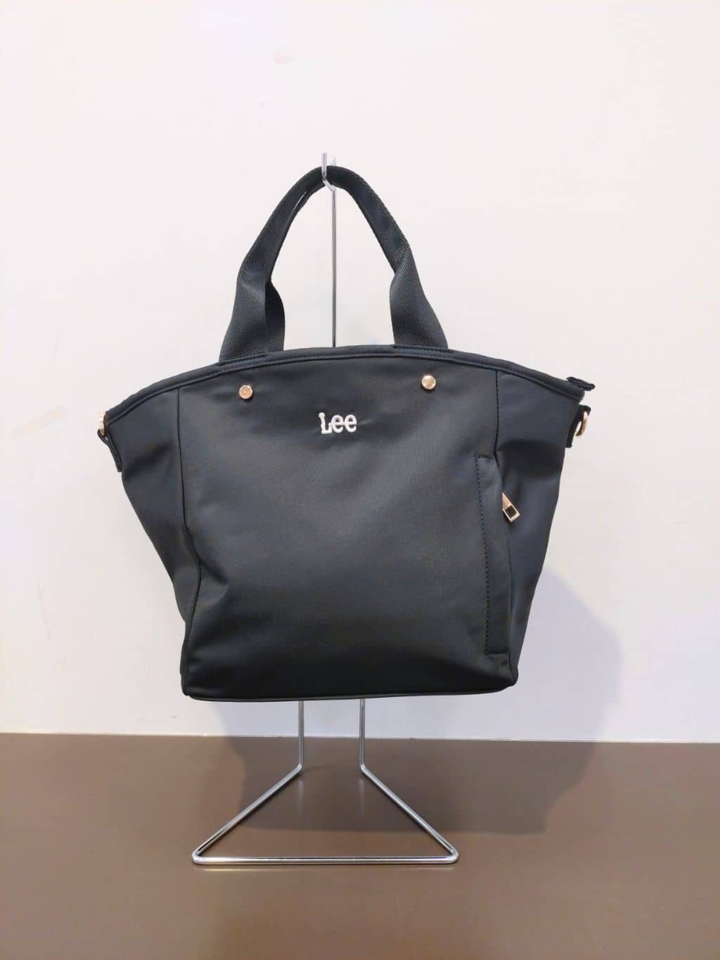 yuzuyamamaさんの「SHOO･LA･RUE｜【Lee別注／撥水】7ポケットショルダーバッグ」を使ったコーディネート