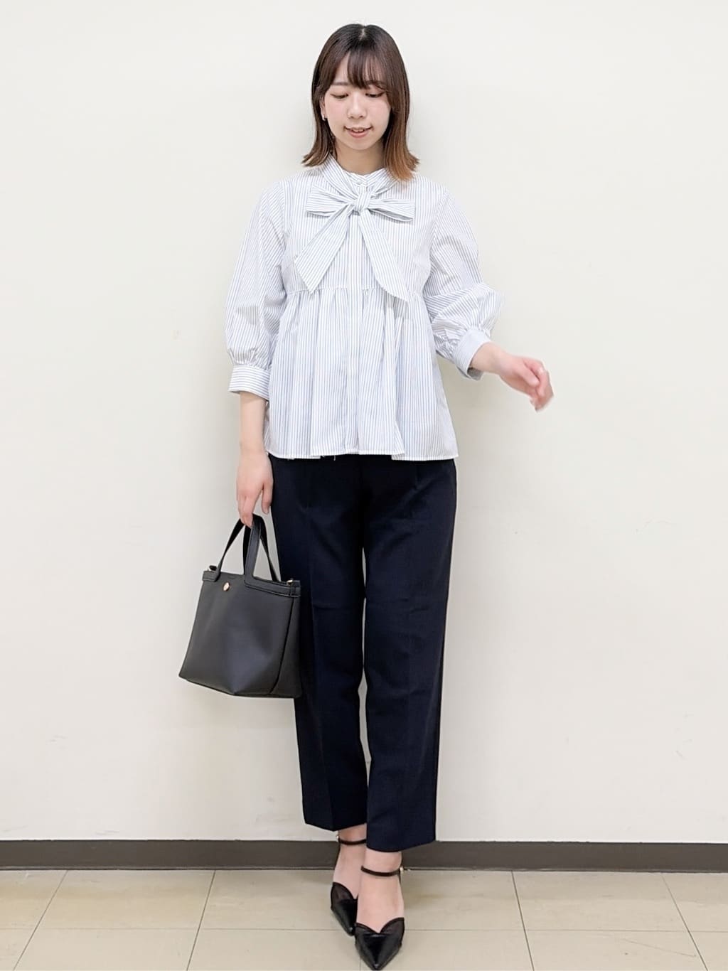 yurinaさんの「index｜ストレッチテーパードパンツ／セットアップ可【洗濯機OK／接触冷感／吸水速乾／防シワ】《SS～LL》」を使ったコーディネート