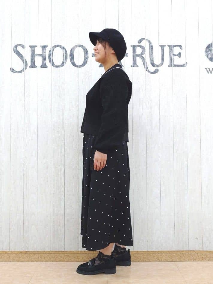 とろろさんの「SHOO･LA･RUE｜襟付きレース風カーディガン」を使ったコーディネート
