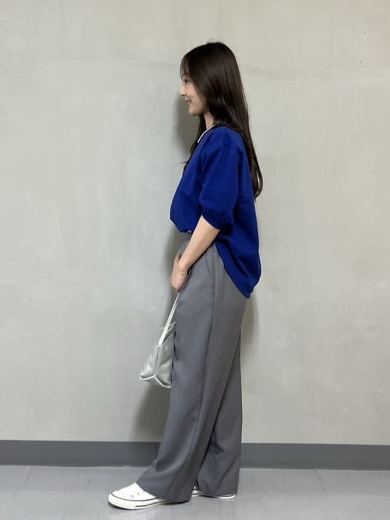 Minaさんの「Dessin｜【360度可愛い】バックヘンリーカットソー5分袖」を使ったコーディネート