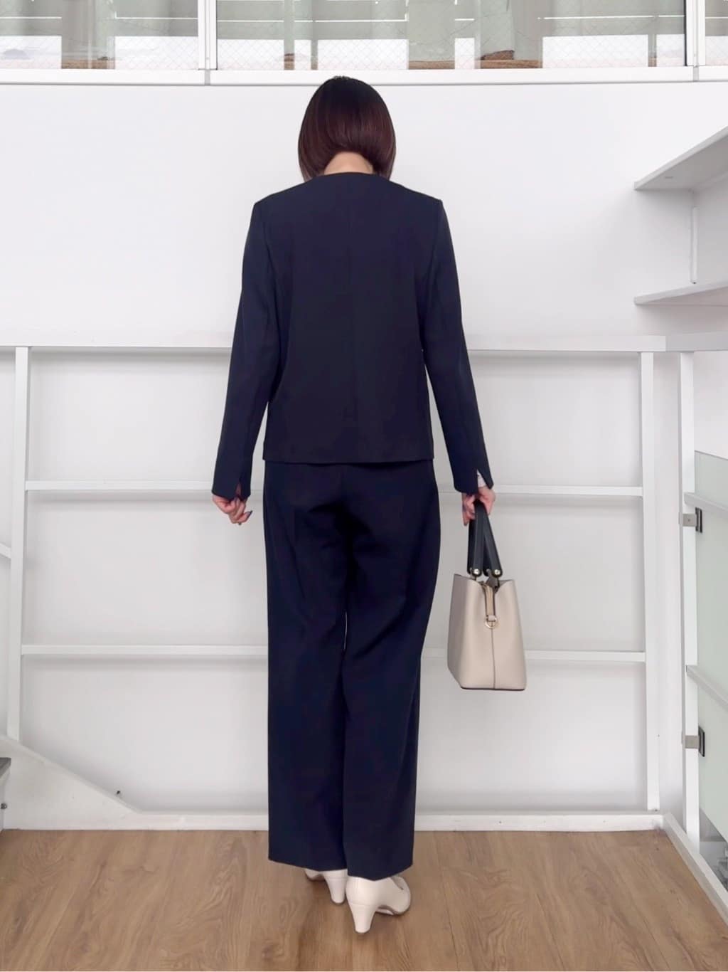 𝐜𝐡𝐢𝐤𝐚さんの「SHOO･LA･RUE｜【洗濯機可/UV/SS-3L】すっきり好印象 ノーカラージャケット」を使ったコーディネート