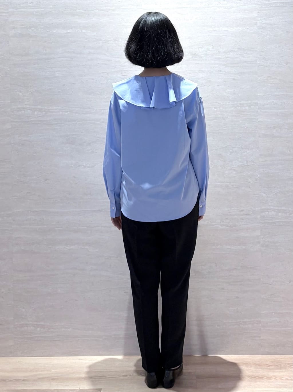 JIMAさんの「OPAQUE.CLIP｜フロントフリルブラウス【洗濯機OK】」を使ったコーディネート