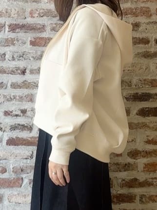 tokiさんの「THE SHOP TK｜ダンボールジップパーカ」を使ったコーディネート