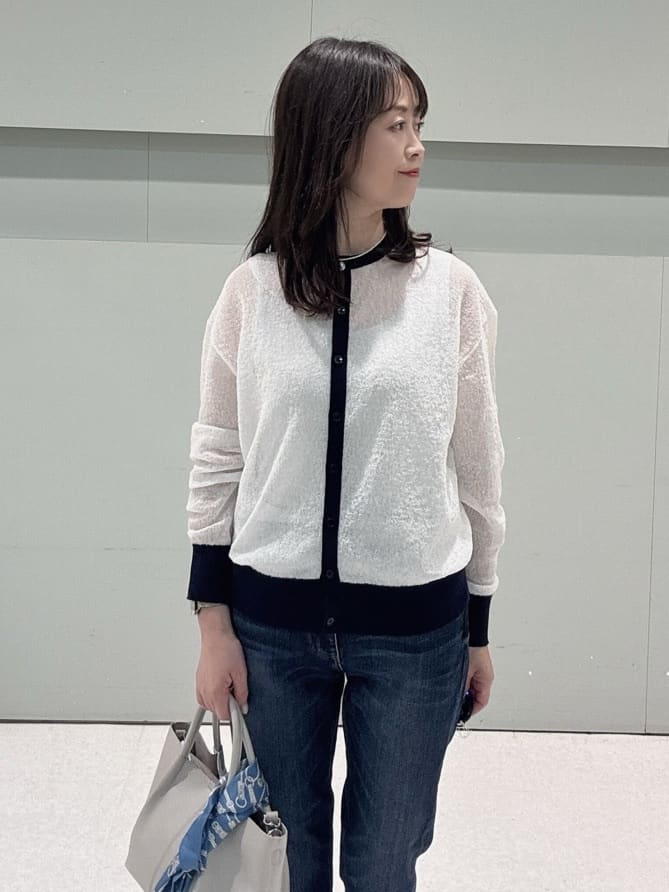 makiさんの「UNTITLED｜【洗える】シアーニットカーディガン」を使ったコーディネート