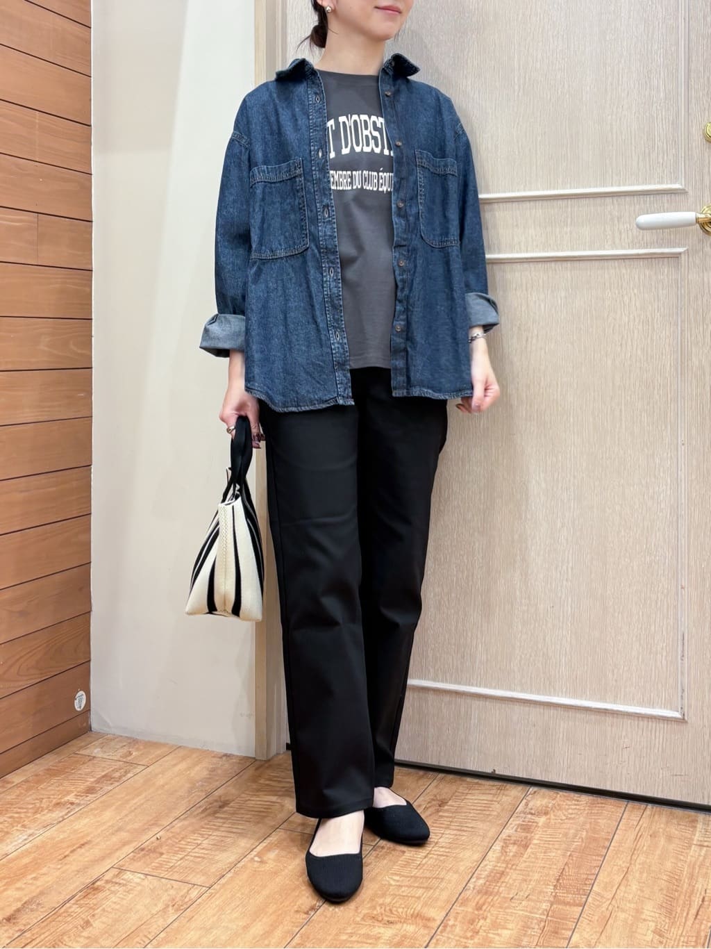 なみさんの「SHOO･LA･RUE｜【綿100%/S-LL/プチプラ】ゆるシルエット シンプルTシャツ」を使ったコーディネート