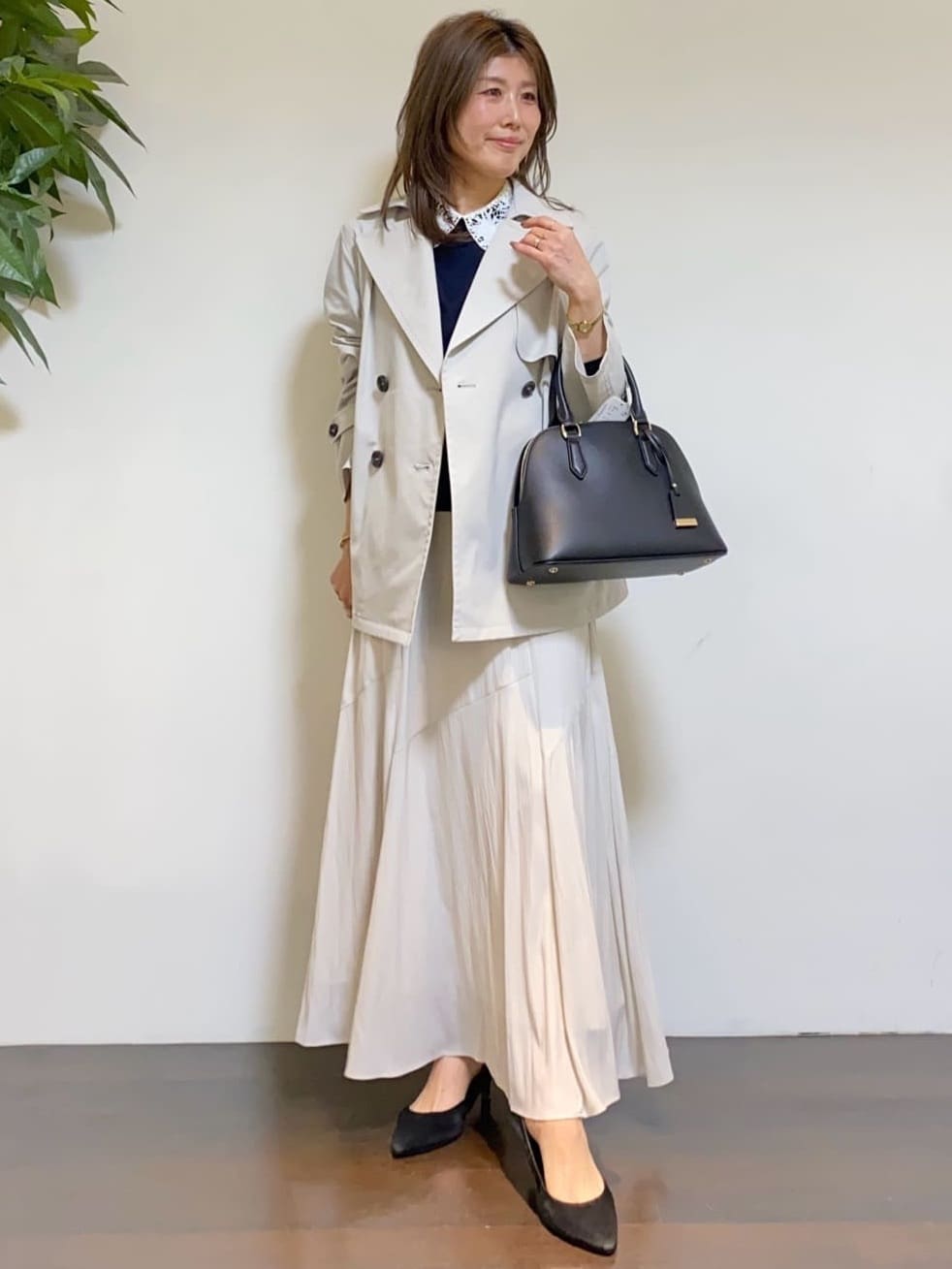 tomoさんの「UNTITLED｜【定番人気/はっ水/洗える】タスランショートトレンチコート」を使ったコーディネート