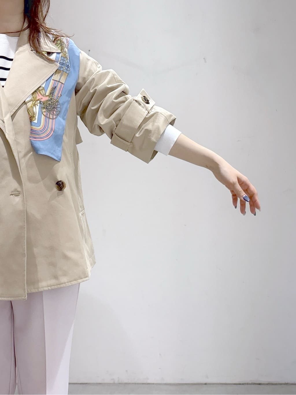 UDOさんの「OPAQUE.CLIP｜ミドルトレンチコート【洗濯機OK】」を使ったコーディネート