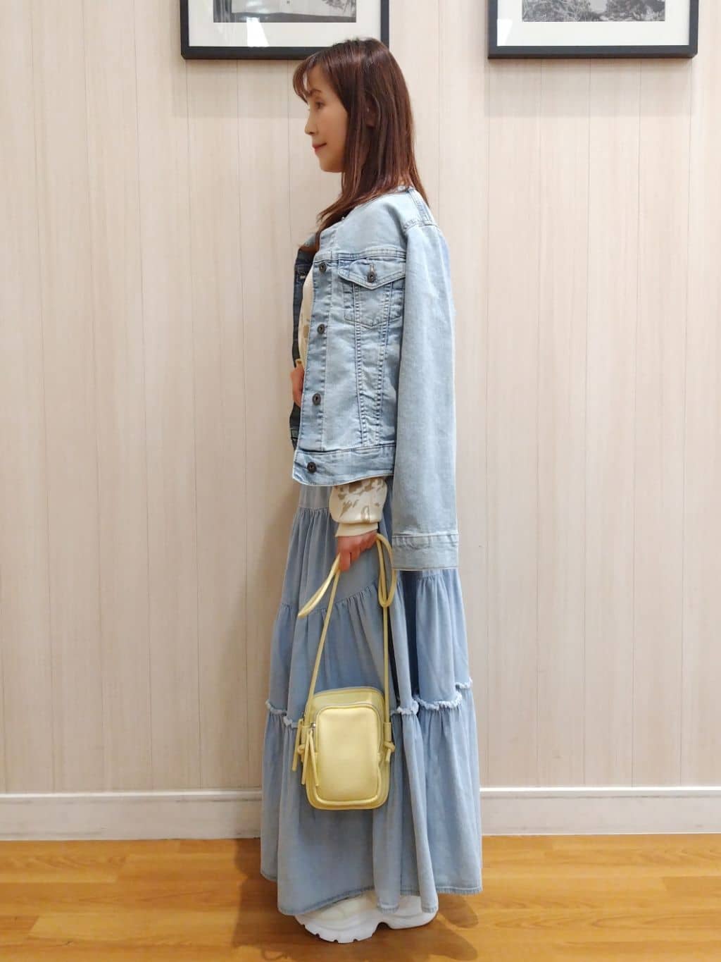 yseさんの「SHOO･LA･RUE｜【洗濯機可/S-LL】ゆるシルエット 甘すぎない　大人の花柄もちもちニット」を使ったコーディネート