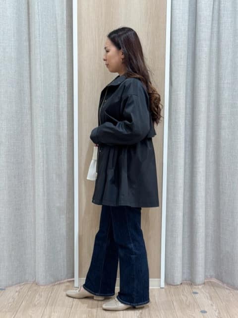 sachiさんの「grove｜【撥水／シルエット2WAY】羽織るだけでサマになる、スタンドネックテントラインコート」を使ったコーディネート