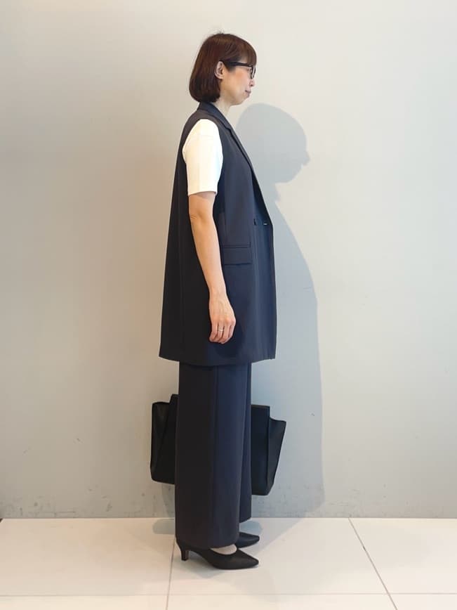 murayamaさんの「INDIVI｜【接触冷感／透湿／着る日傘】颯爽ジレジャケット」を使ったコーディネート