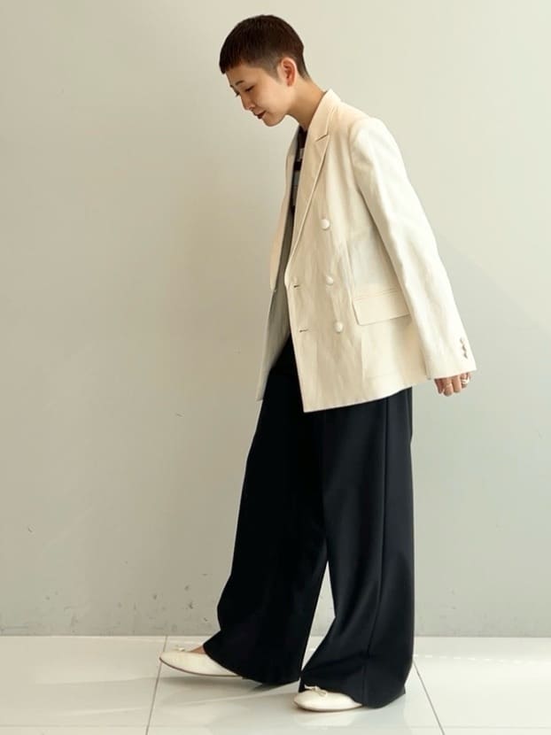 OCHIAIさんの「DRESSTERIOR｜【セットアップ可】リネンブレンドダブルブレストジャケット」を使ったコーディネート