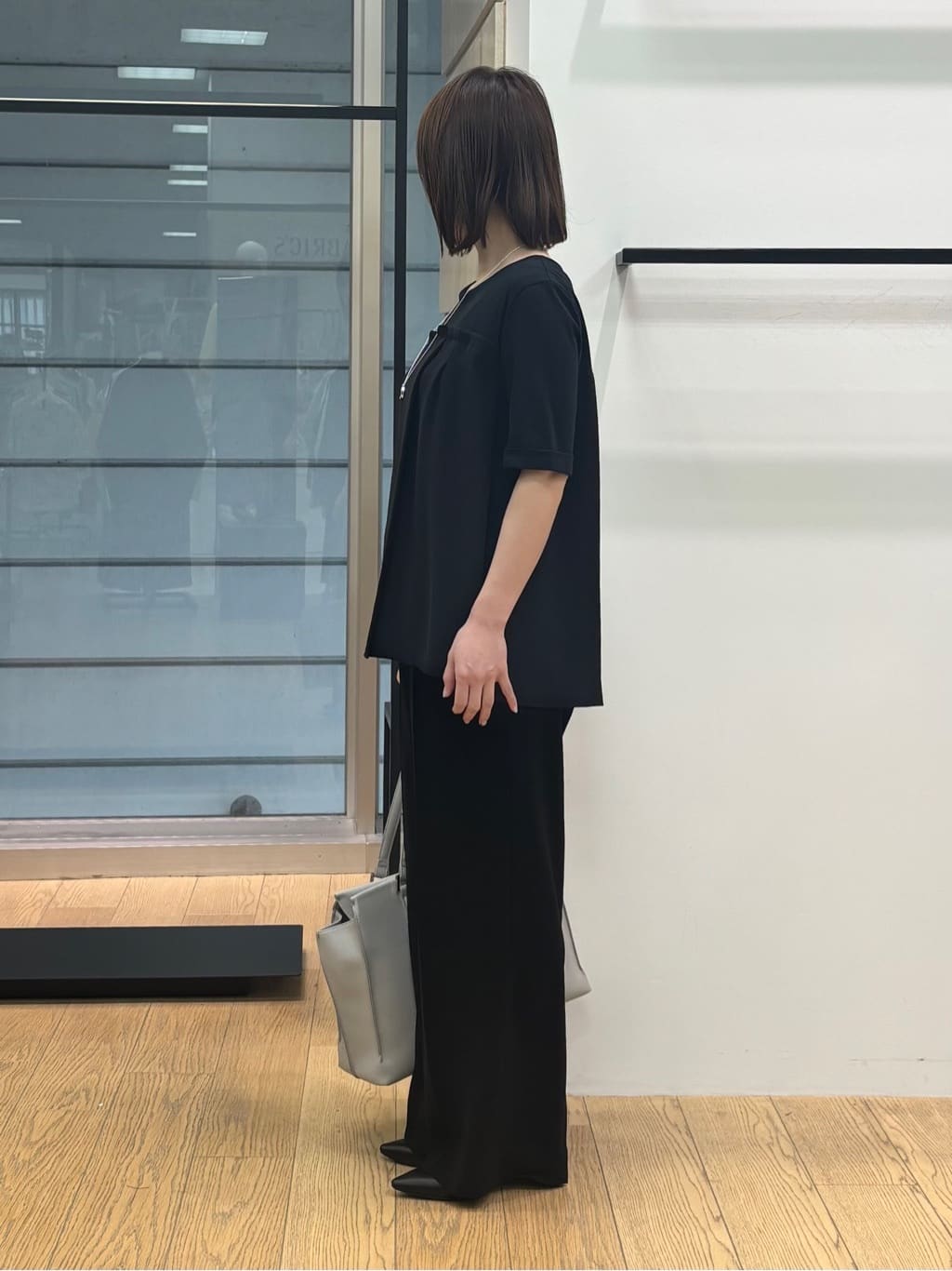 asamiさんの「INDIVI｜【着る日傘／SETUP可能】ビスチェレイヤード風トップス」を使ったコーディネート