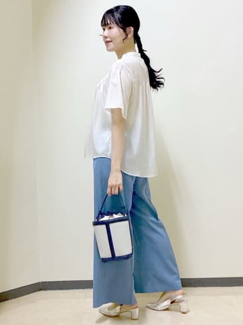  beni_gingerさんの「Reflect｜【選べる5色◎／マシンウォッシュ可】シャーリングデザインブラウス」を使ったコーディネート