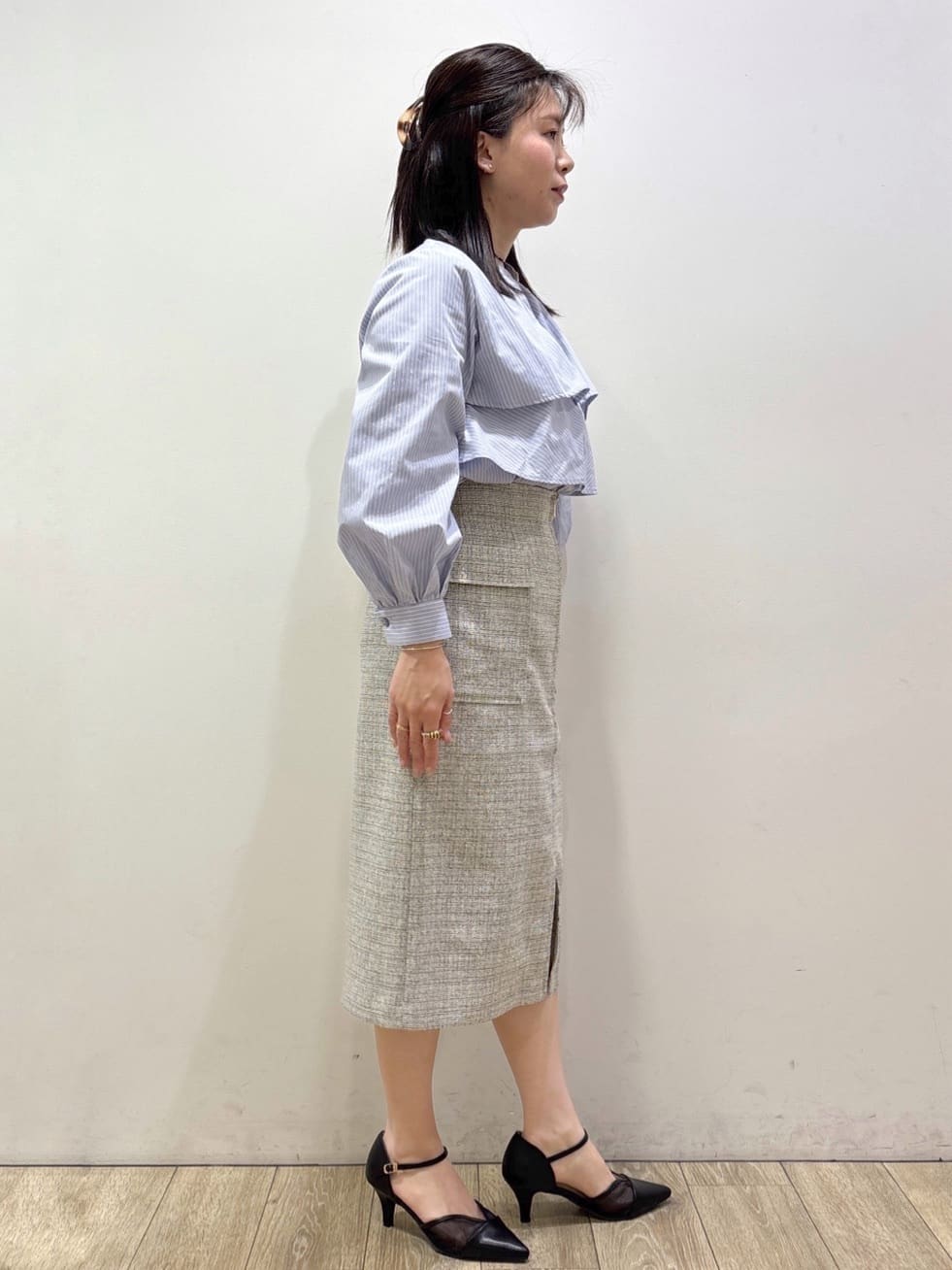 mameさんの「index｜撥水トレンチコート【洗濯機OK／花粉対応】《XS～3L》」を使ったコーディネート