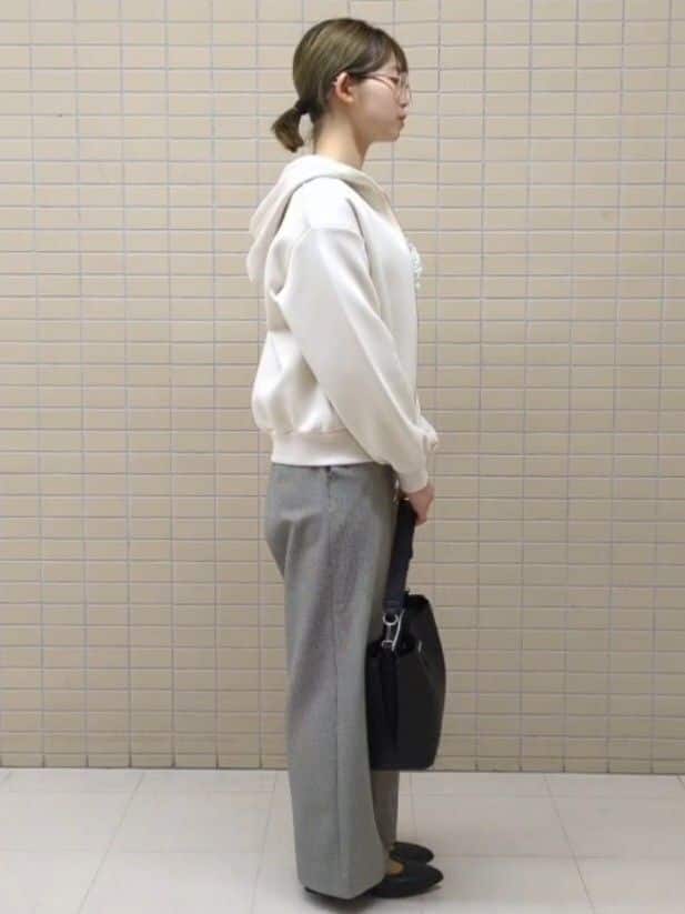 ひまりさんの「Reflect｜【至福の履き心地】&rsquo;26春夏やみつきフラットパンプス」を使ったコーディネート
