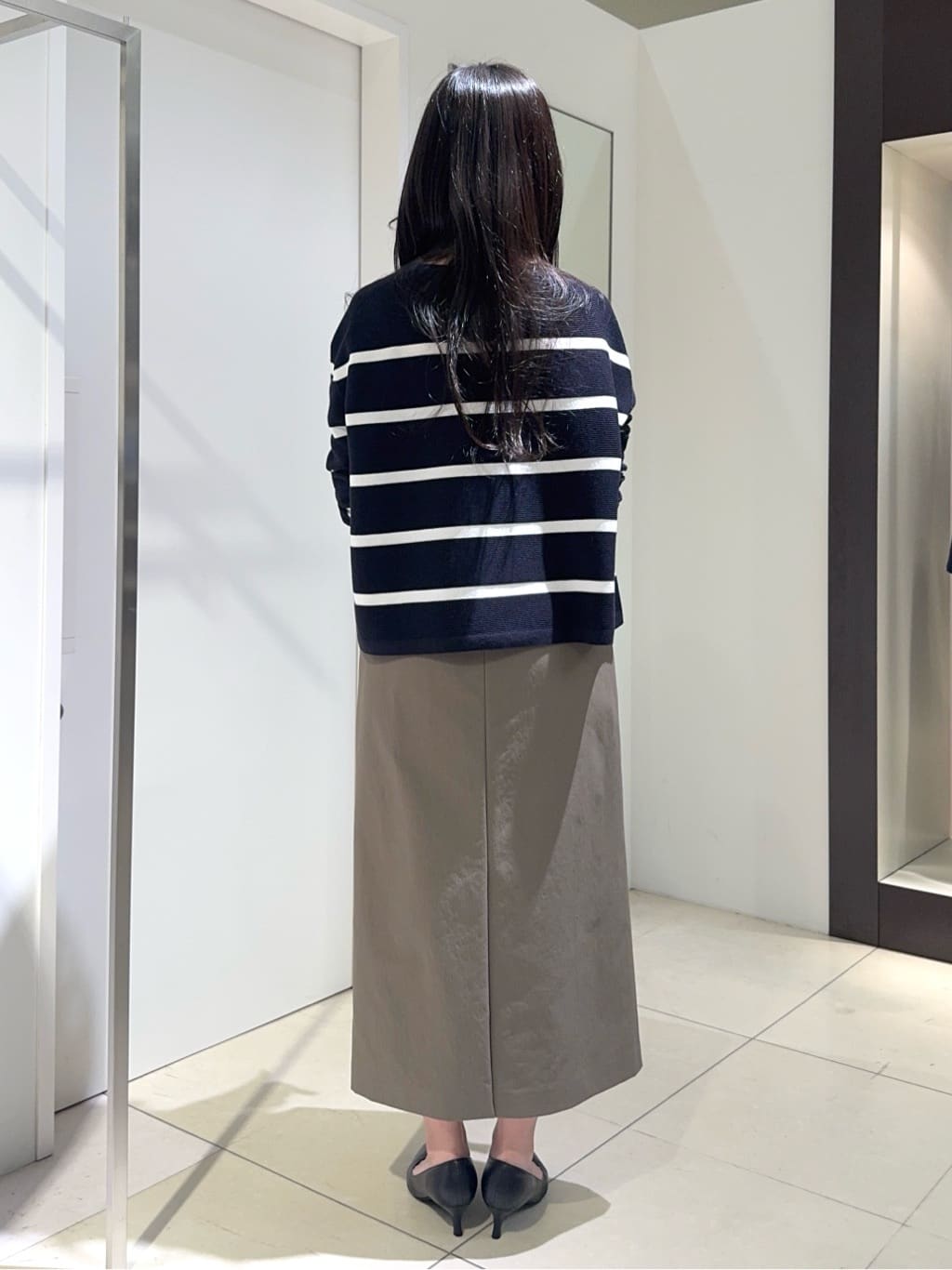 kaoruさんの「UNTITLED｜【洗える/後ろウエストゴム】オックスアイラインスカート」を使ったコーディネート
