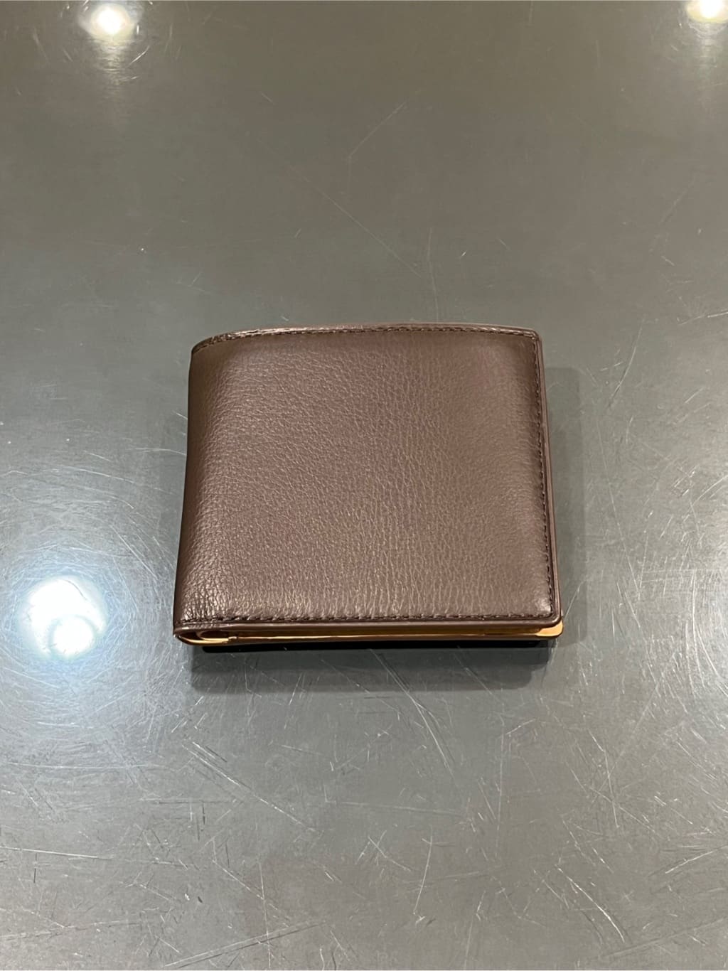 uedaさんの「TAKEO KIKUCHI｜【姫路産レザー】ソフトタッチキップ2つ折り財布」を使ったコーディネート