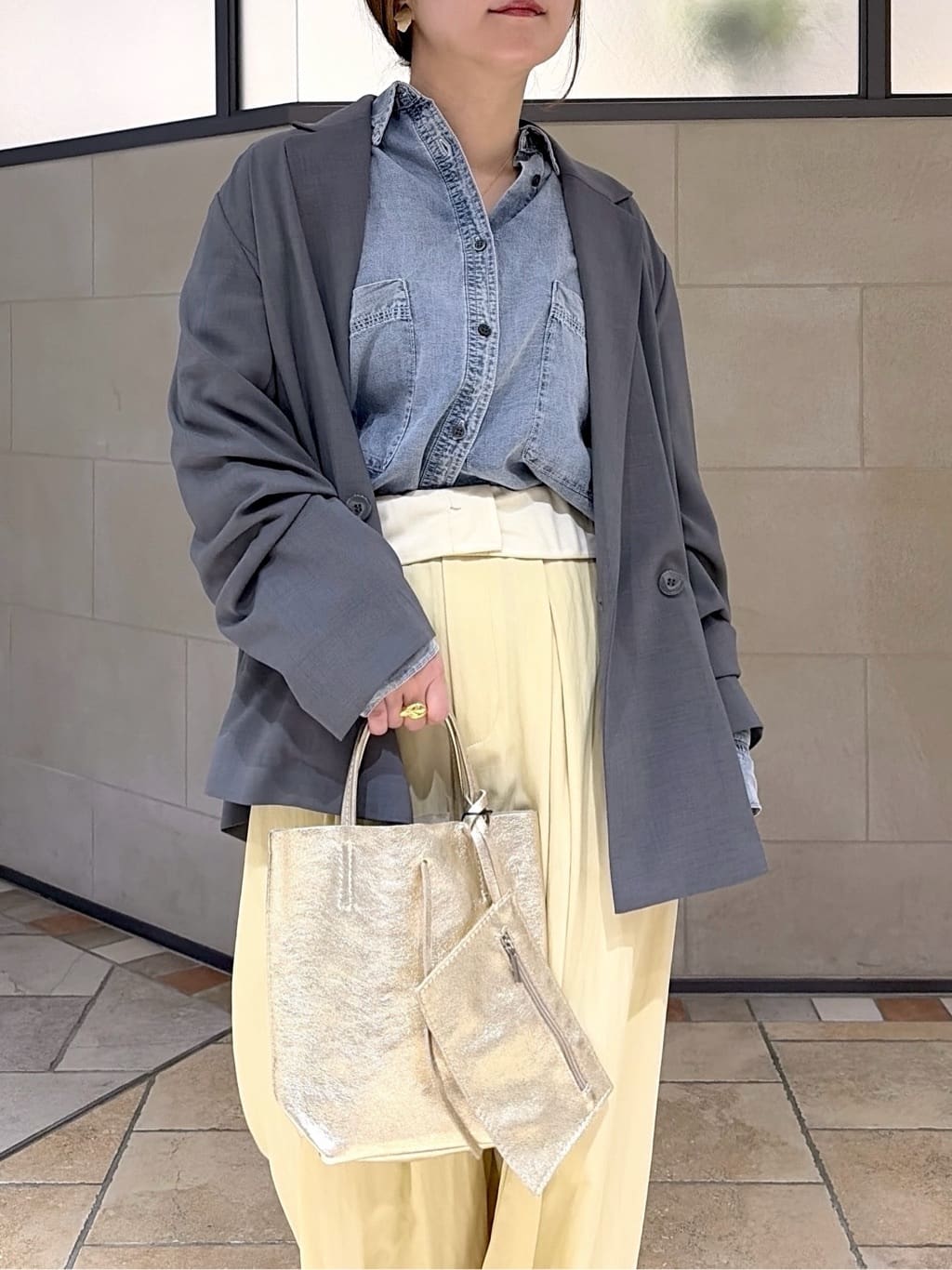 よねさんの「INDIVI｜Comfy SET UP｜ダブルブレストイージージャケット【セットアップ対応／通勤／カセット服／接触」を使ったコーディネート