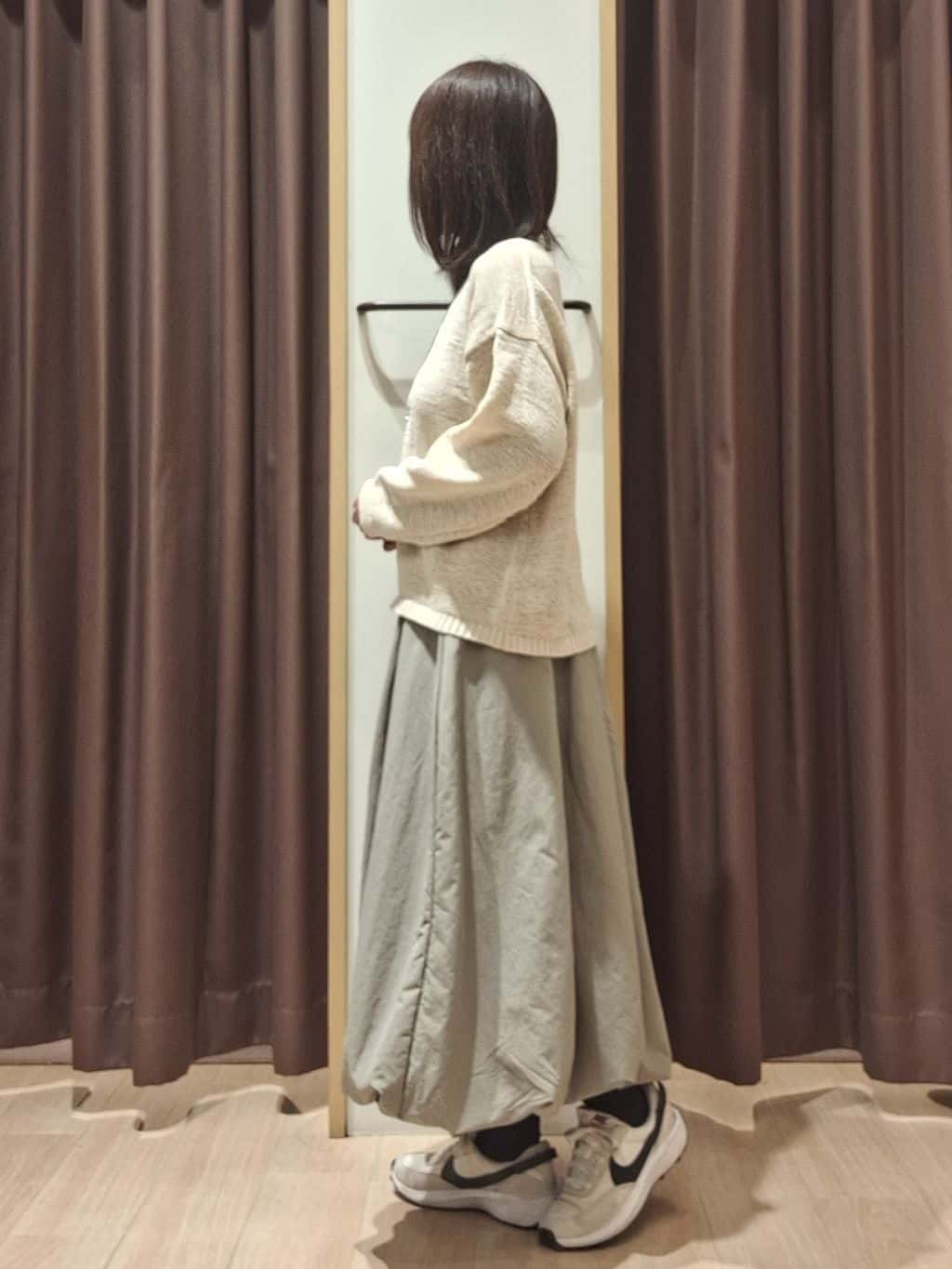 ウタさんの「grove｜【大人のリラックススタイル】テープヤーン ボートネックニット」を使ったコーディネート