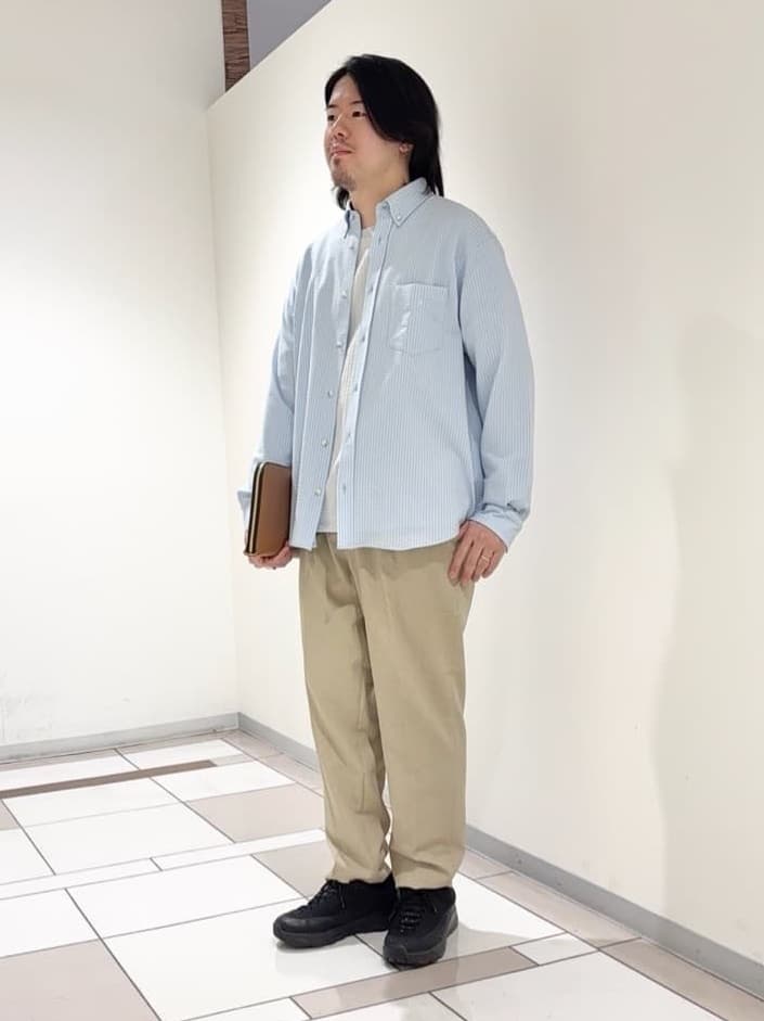 及川さんの「TAKEO KIKUCHI｜千鳥柄 ストレッチ プルオーバー」を使ったコーディネート