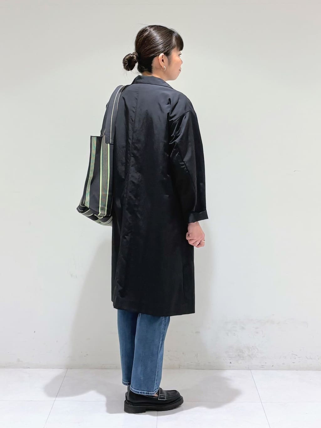 tsuyuさんの「INDIVI｜【選べる柄／WEB限定カラー】ビッグニットバッグ」を使ったコーディネート