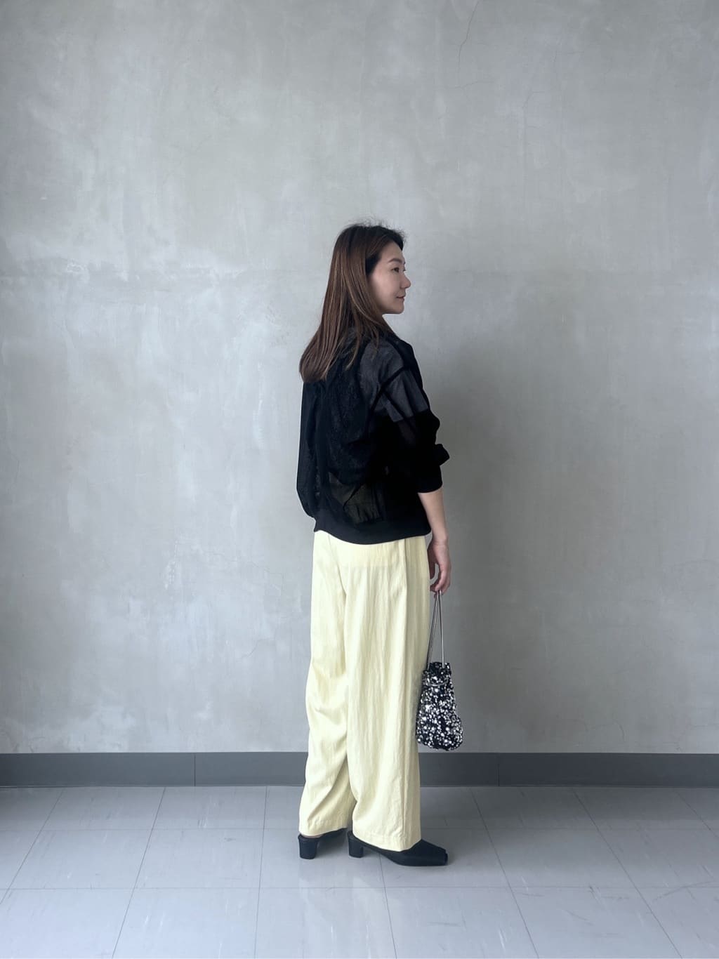 takaさんの「INDIVI｜メッシュブルゾン」を使ったコーディネート