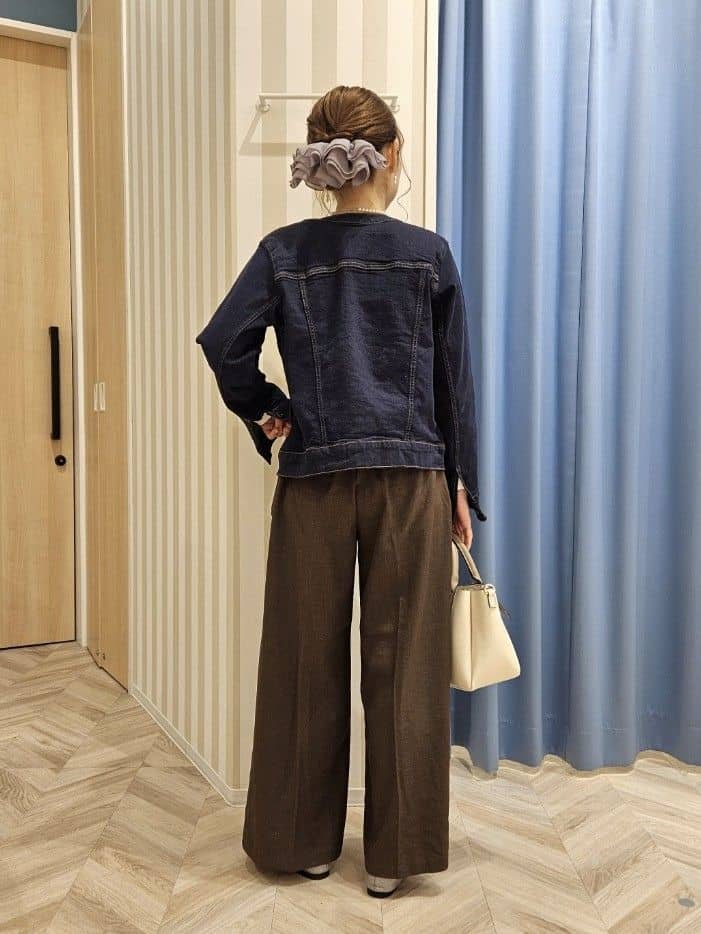 Ikumiさんの「SHOO･LA･RUE｜【SHOO・LA・RUE DENIM/S-LL/高レビュー】大人のための ノーカラーデニムジャケット」を使ったコーディネート
